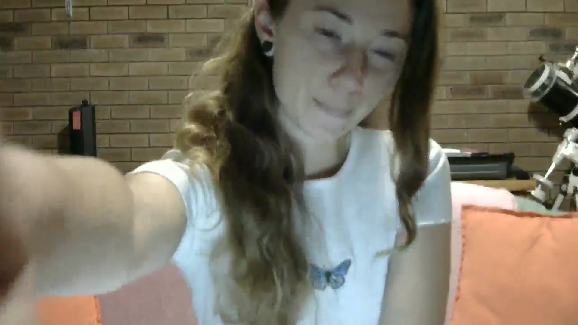 SurfyChick video thumbnail