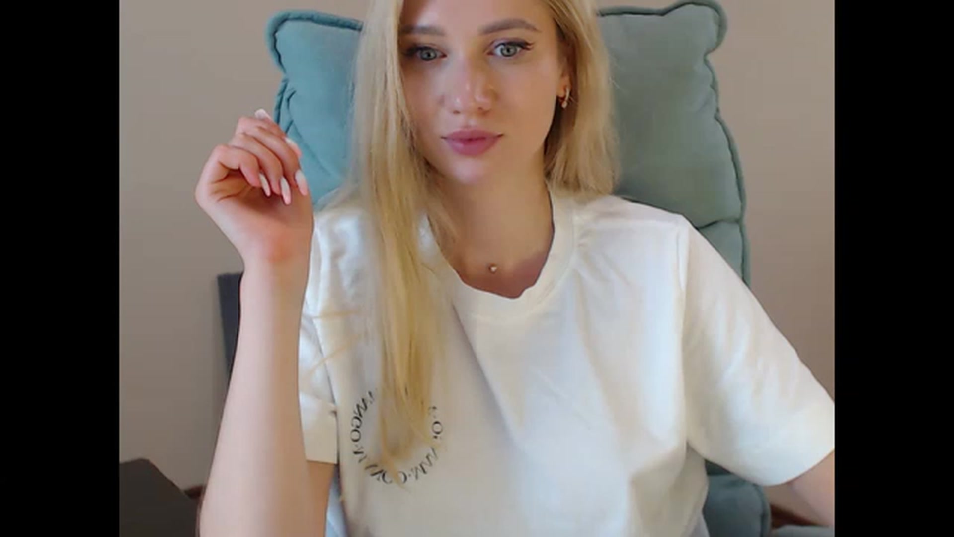 Miss_Sylvia video thumbnail
