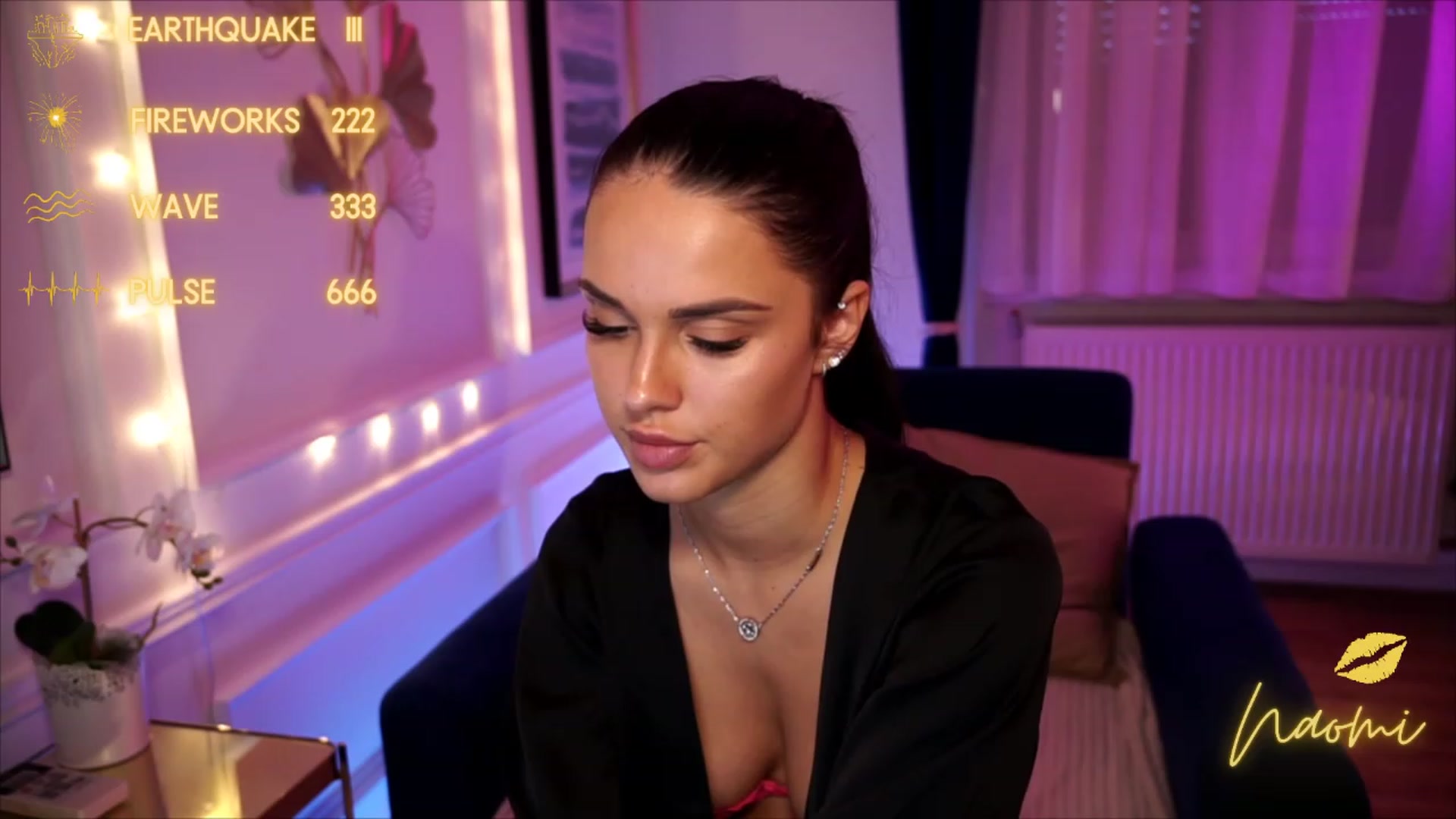 cinnabellee video thumbnail