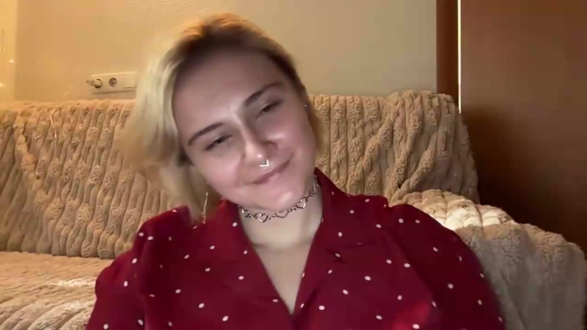EvaSmile video thumbnail
