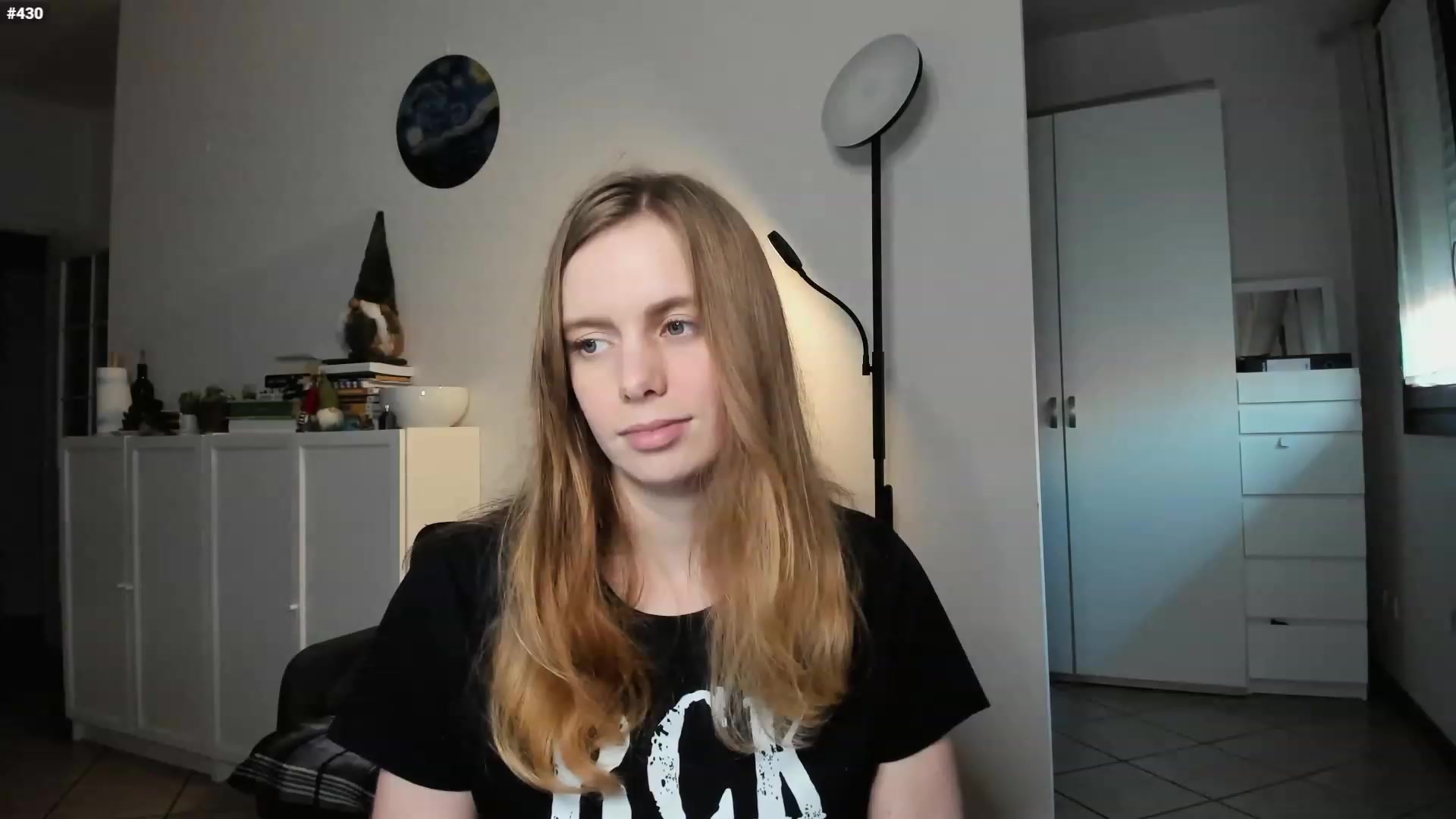 Personage video thumbnail