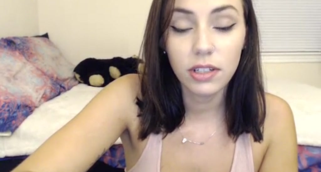 LittleMisss28 video thumbnail