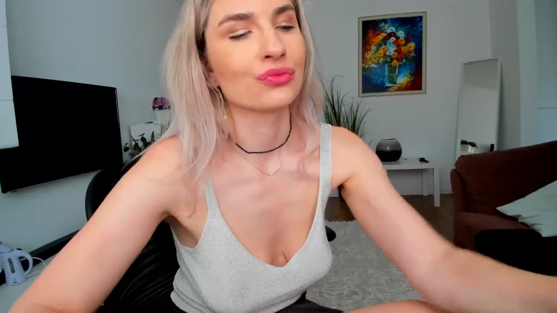 AlyMiss video thumbnail