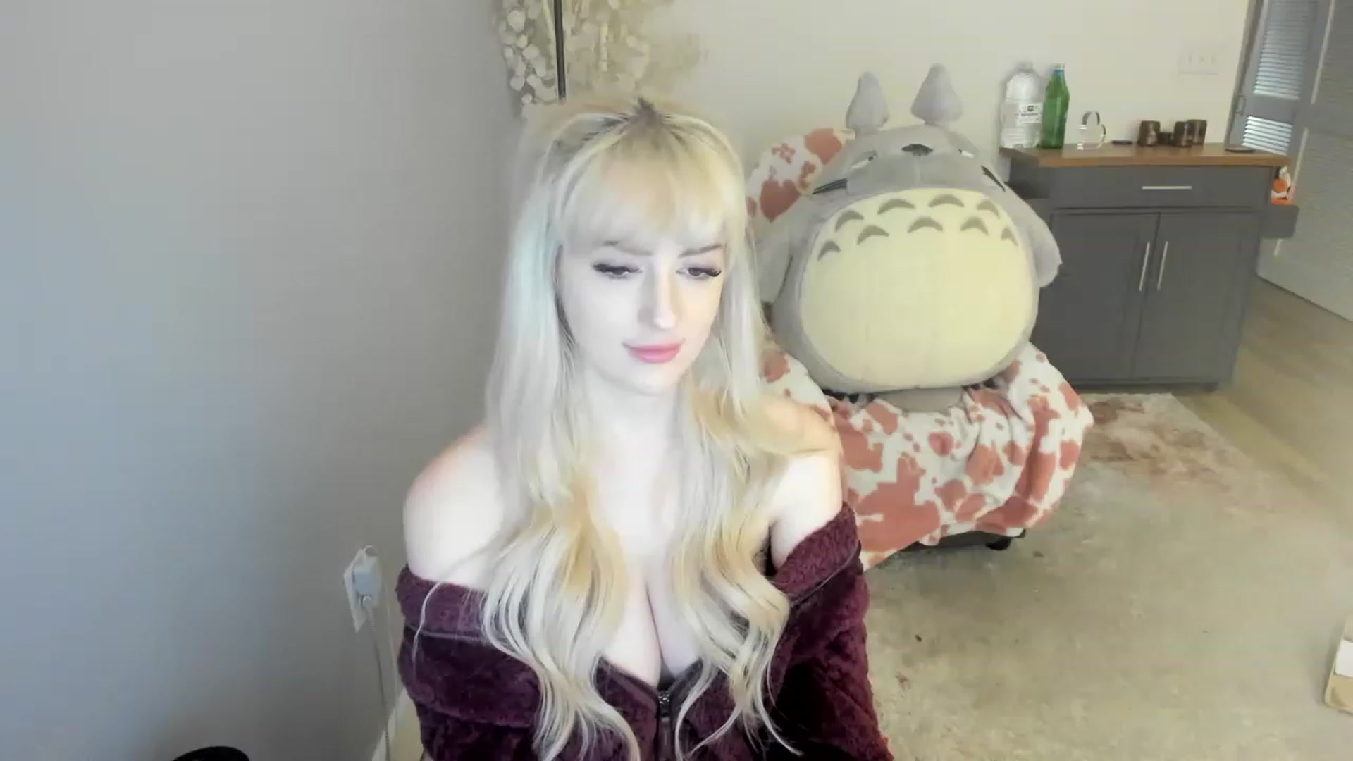 MilkCuckDomme video thumbnail