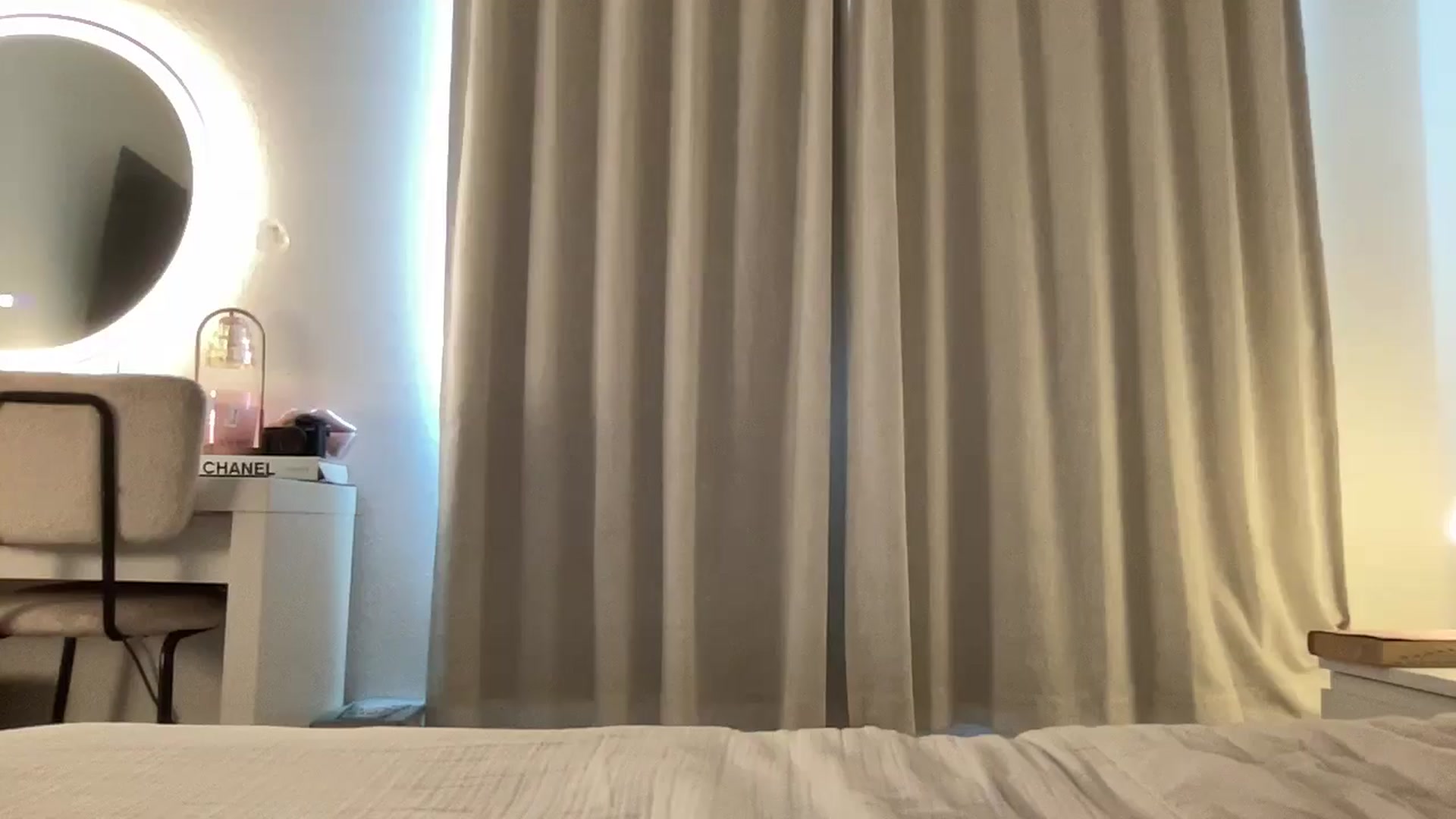 aryaaxo video thumbnail