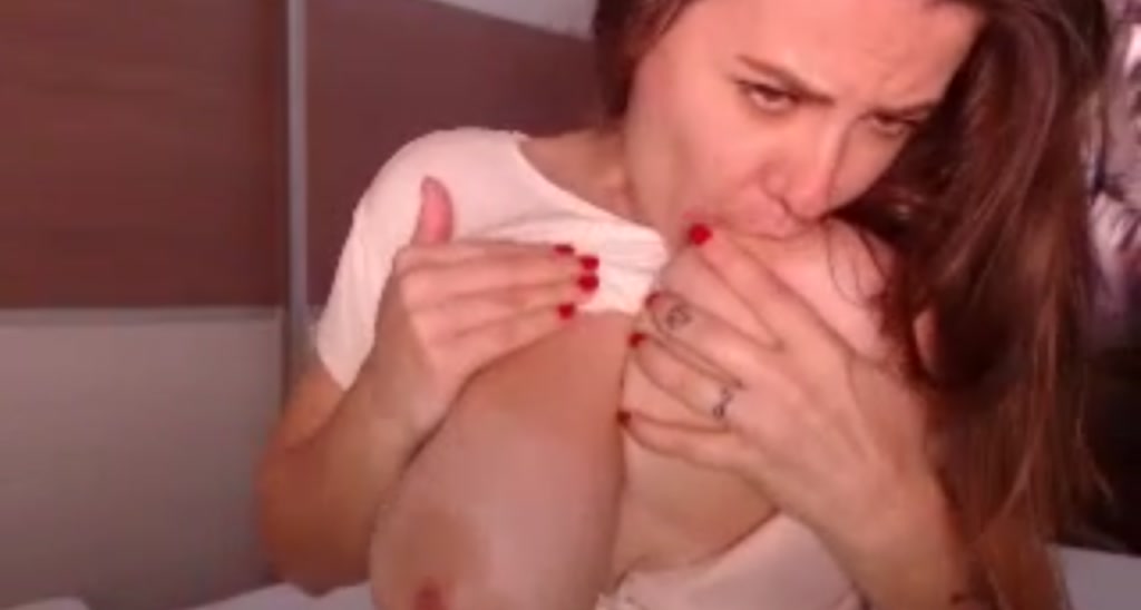 JulieRed video thumbnail