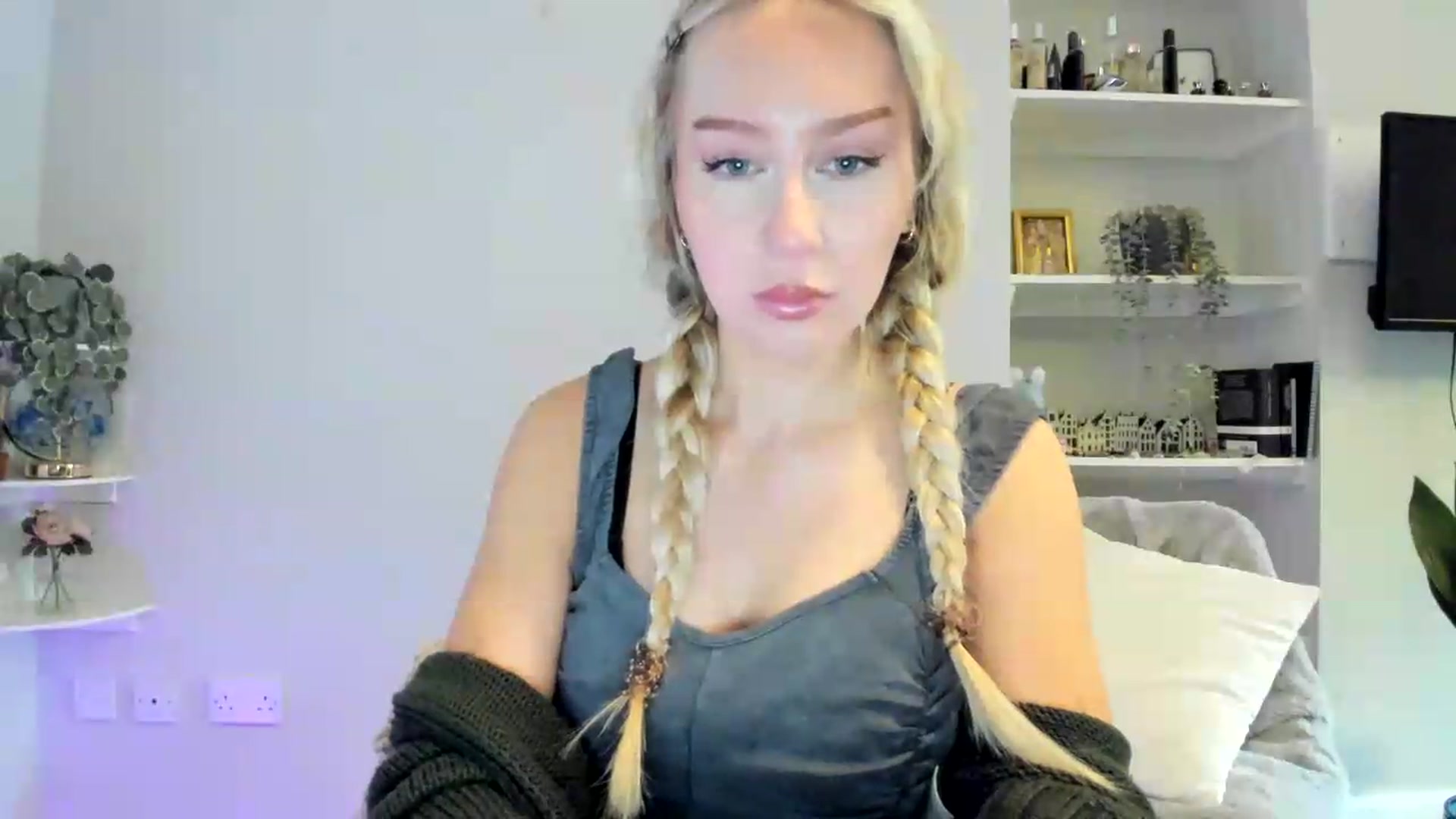 British_Cutie video thumbnail