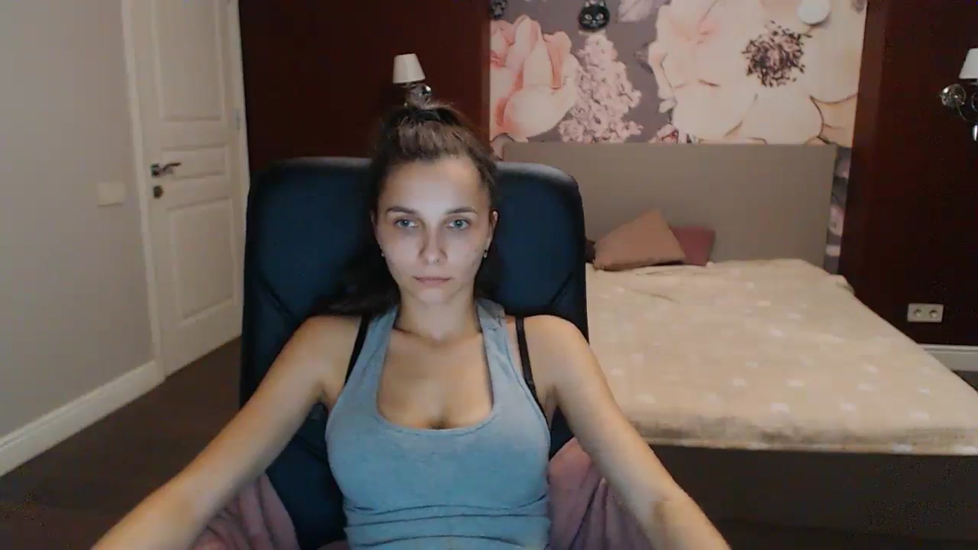 Karina_Mils video thumbnail