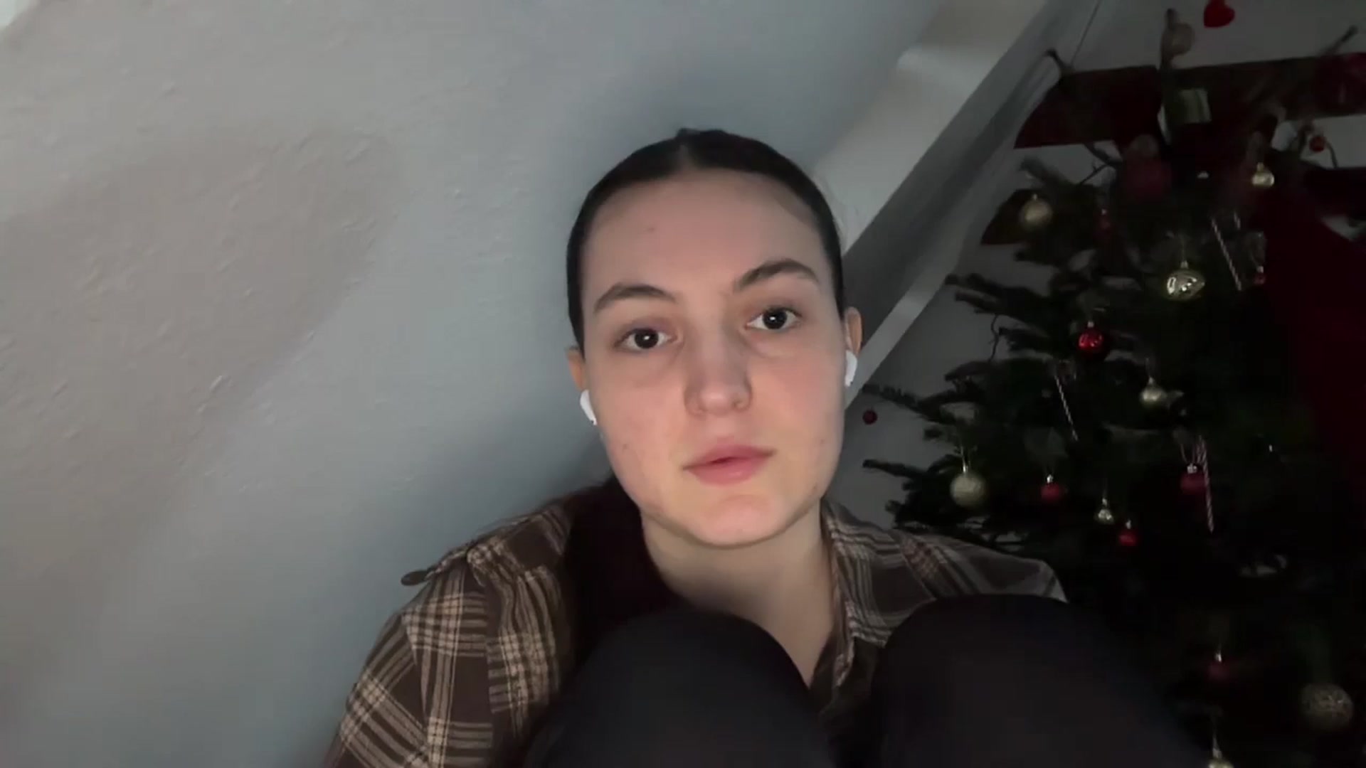 IrisAmore video thumbnail