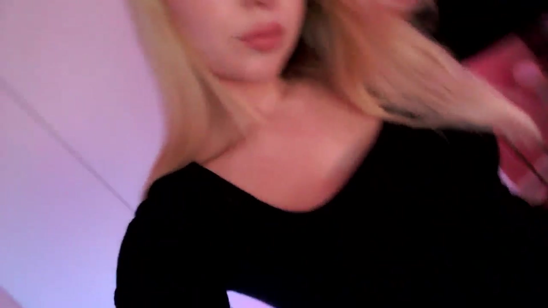 PetiteAvax video thumbnail