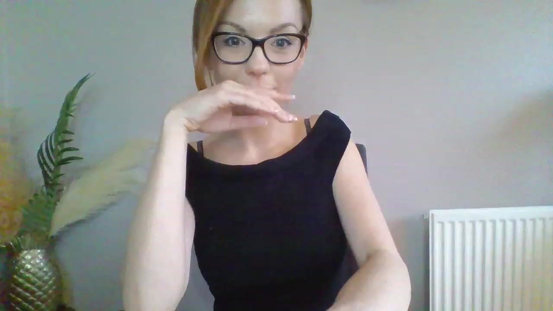Lolathorne video thumbnail