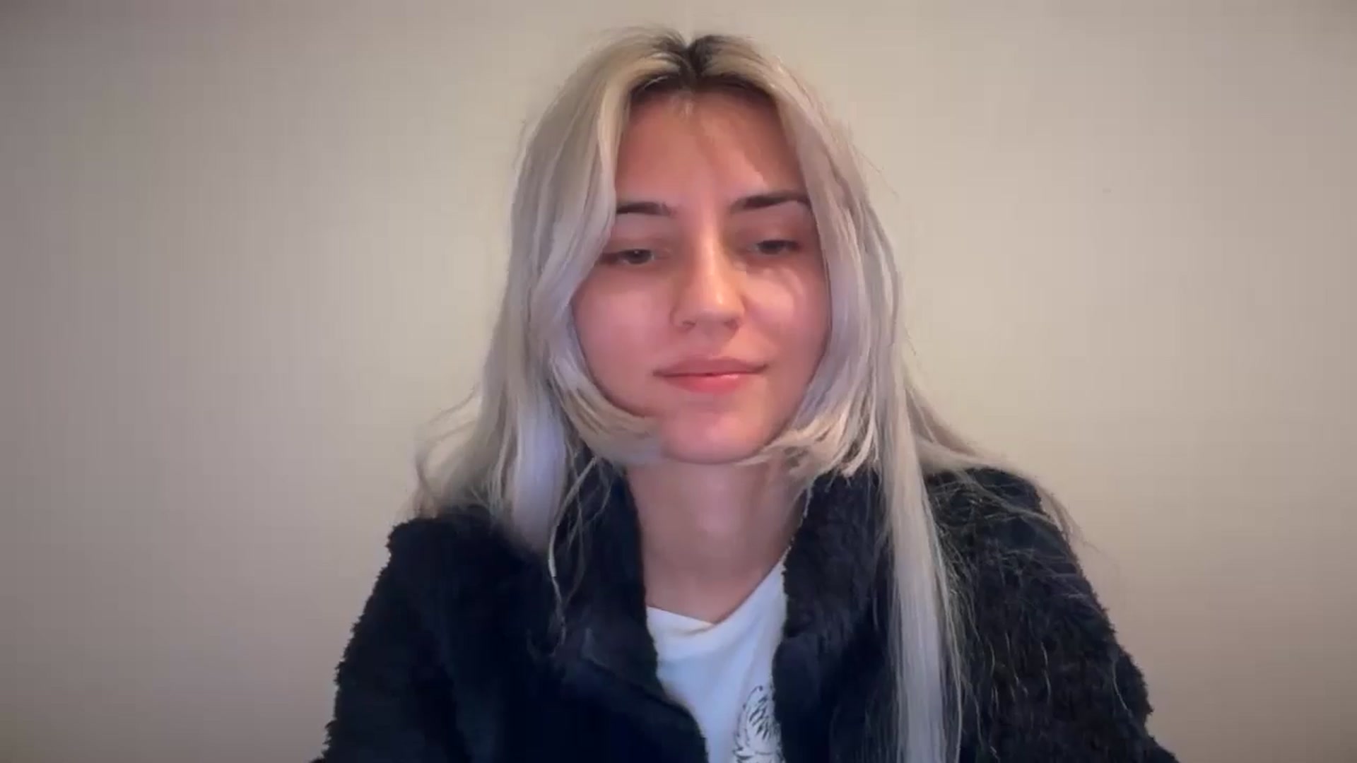 LLuckyGirl video thumbnail