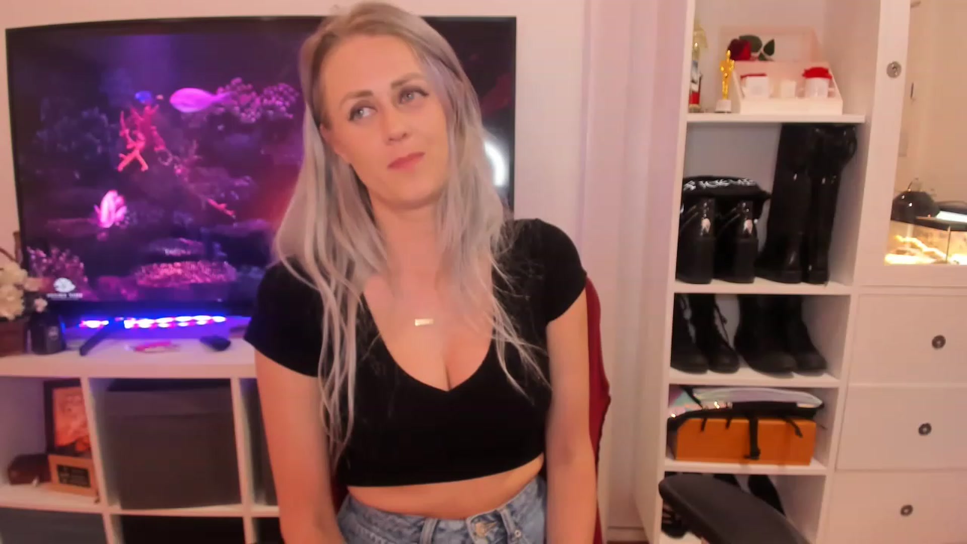 AshleyyLovee video thumbnail