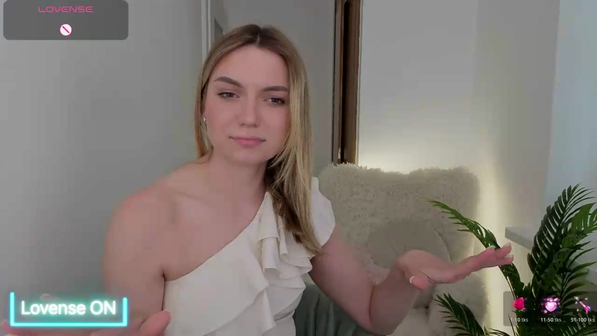 AshleyMimi video thumbnail