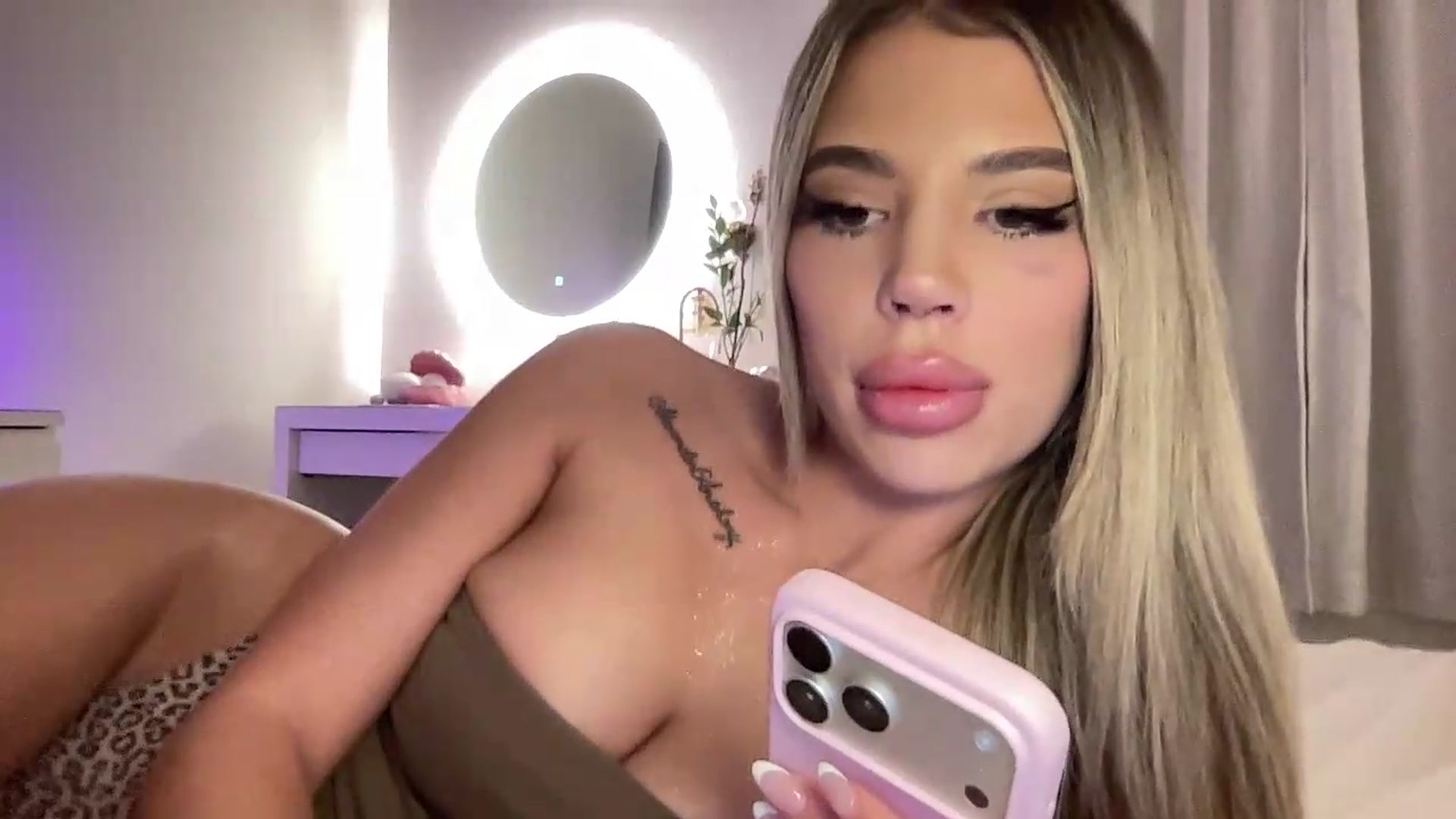 aryaaxo video thumbnail