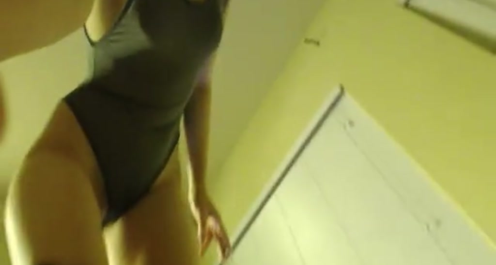 MiNNiE_B00M video thumbnail