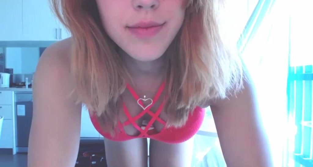 MissMolly video thumbnail