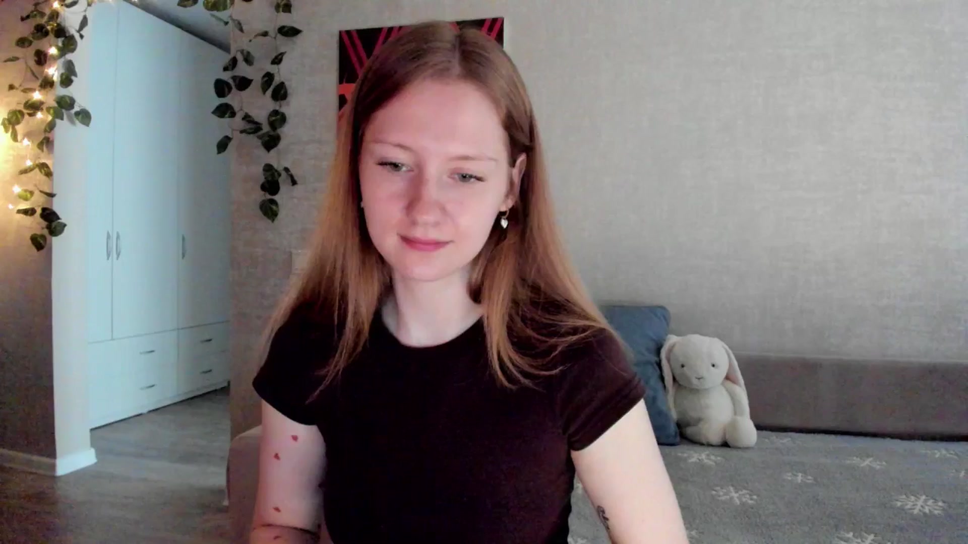 mnialice video thumbnail