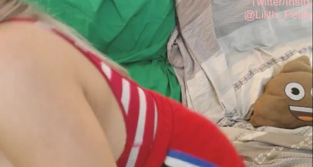 Lilith_Petite video thumbnail
