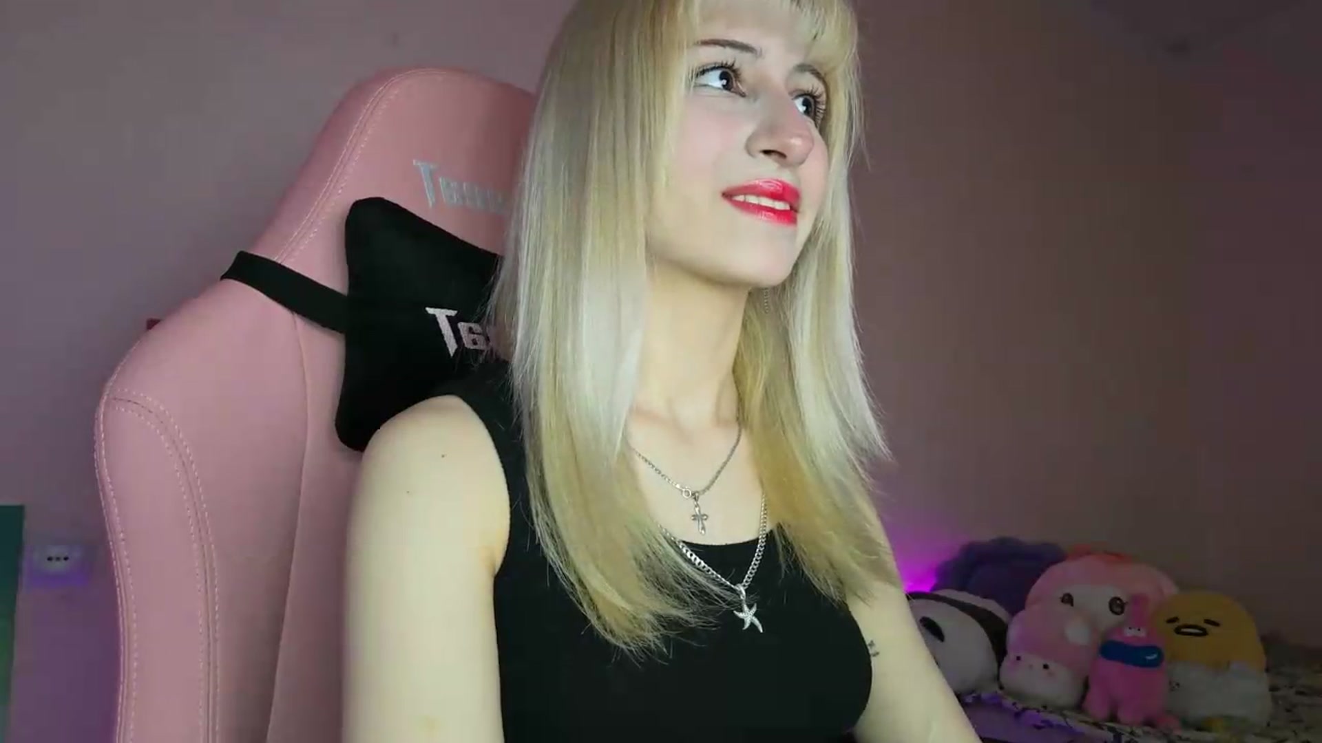 PureBlush_xo video thumbnail