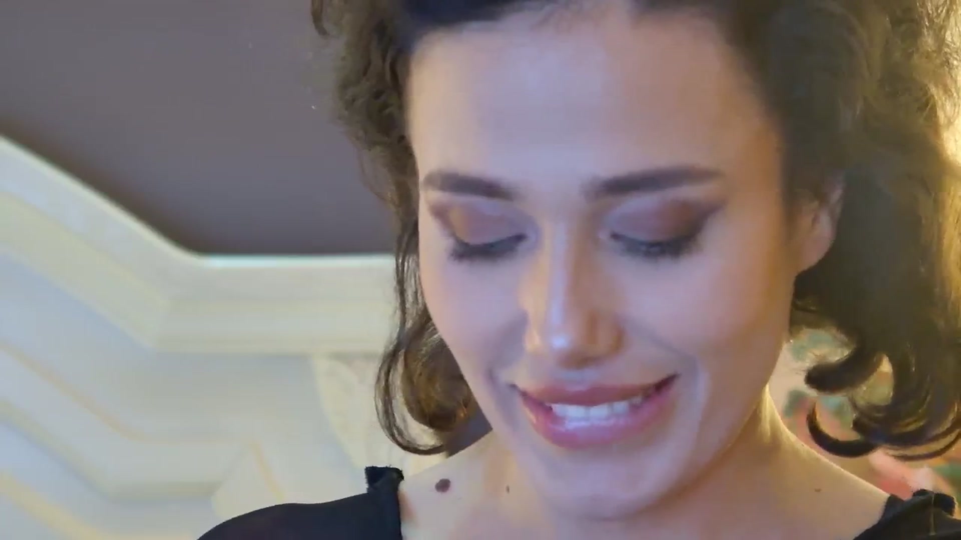 AnitaRicci video thumbnail