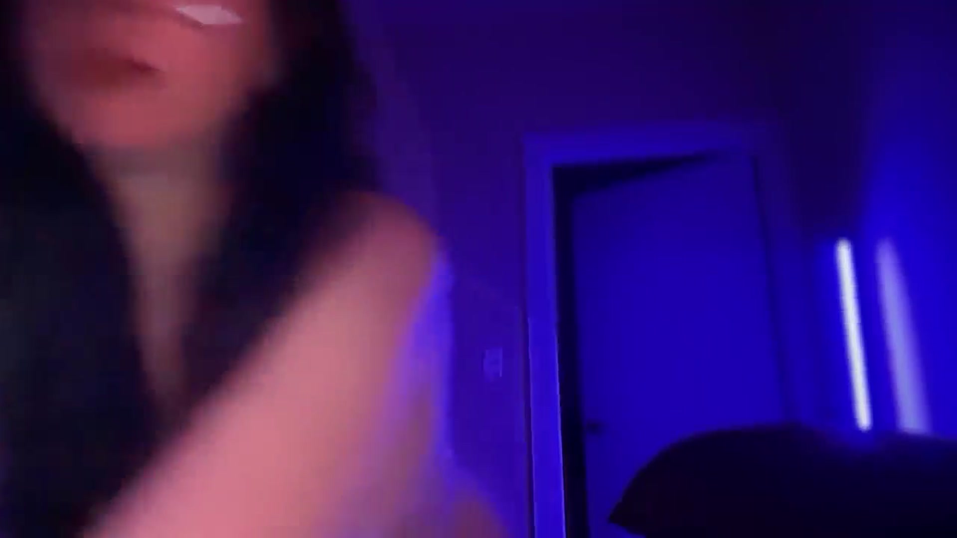 Vixendrips video thumbnail