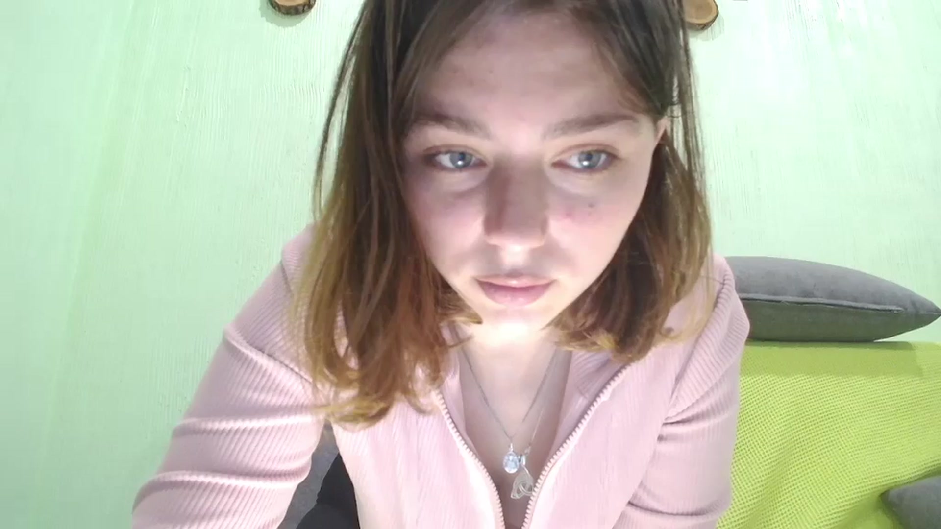 Hot_Weells video thumbnail