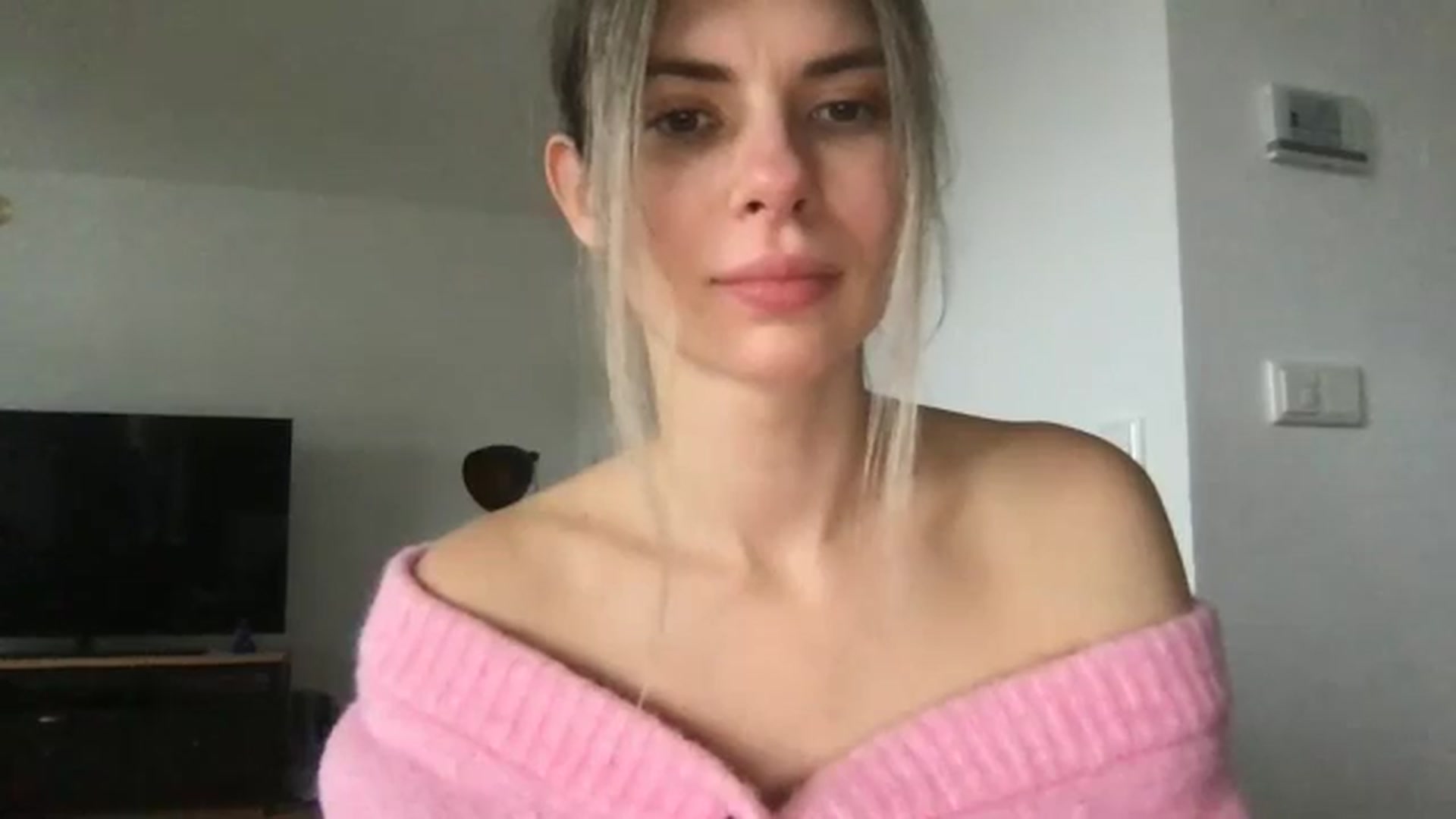neverinmylife video thumbnail