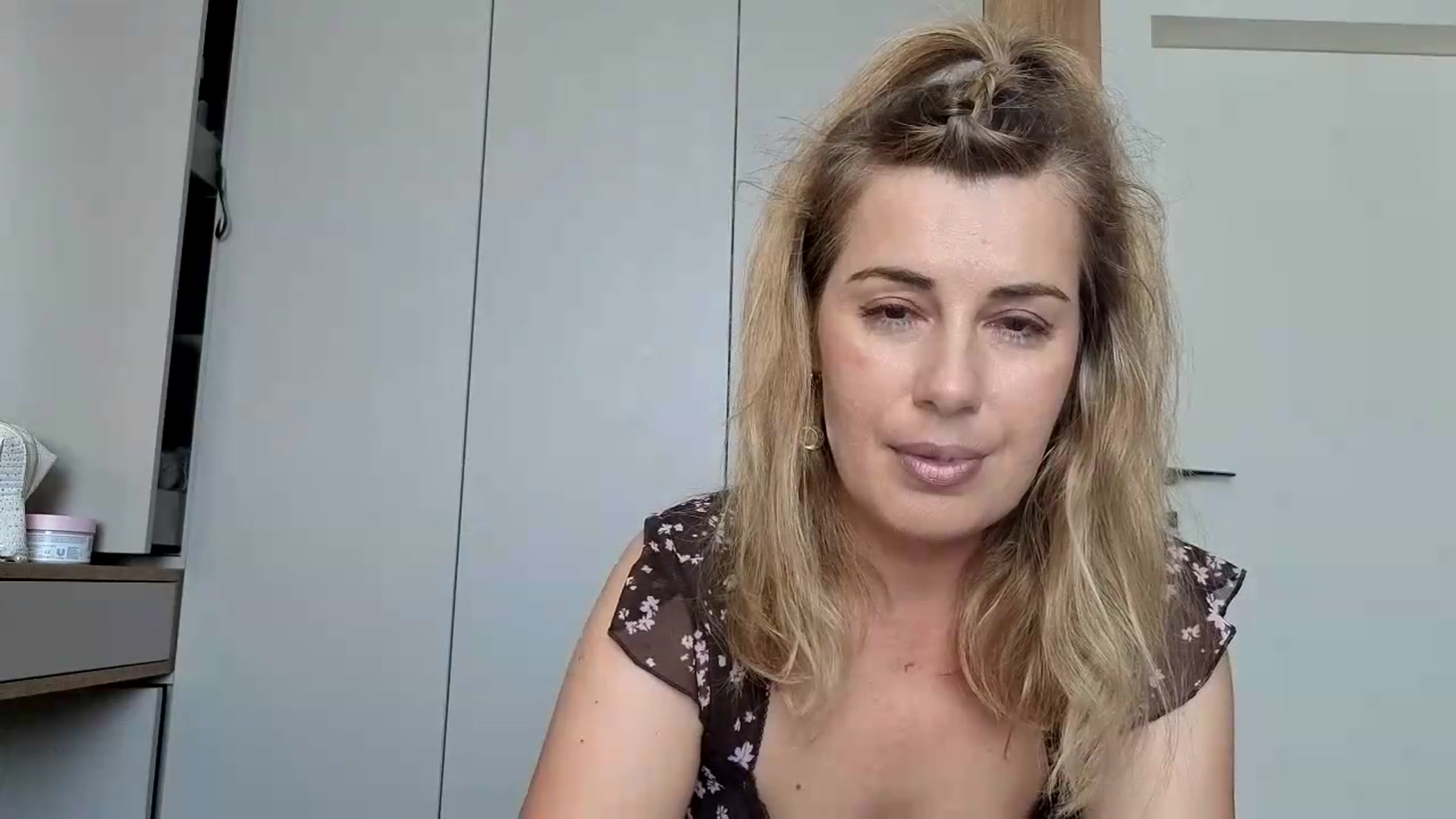 PrettyWomen31 video thumbnail