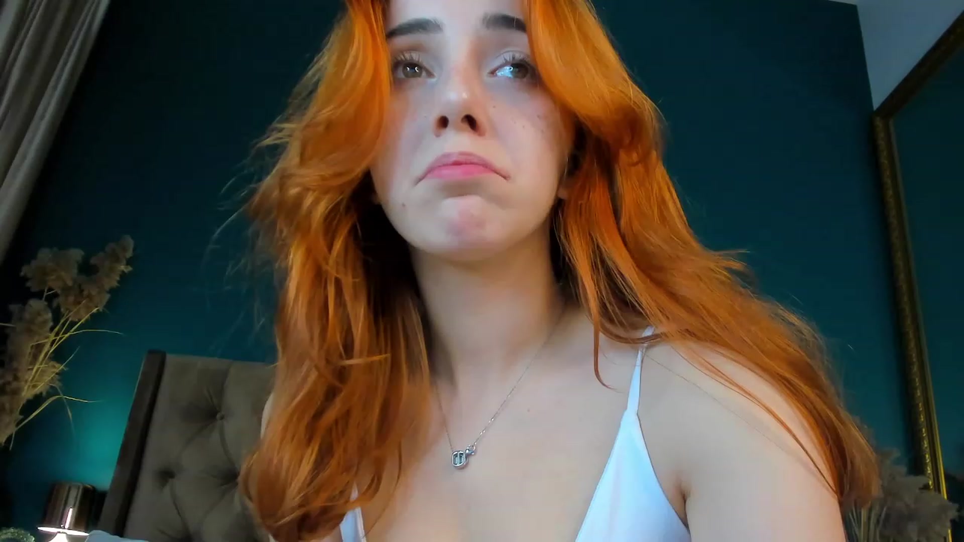 ElsaYoung video thumbnail