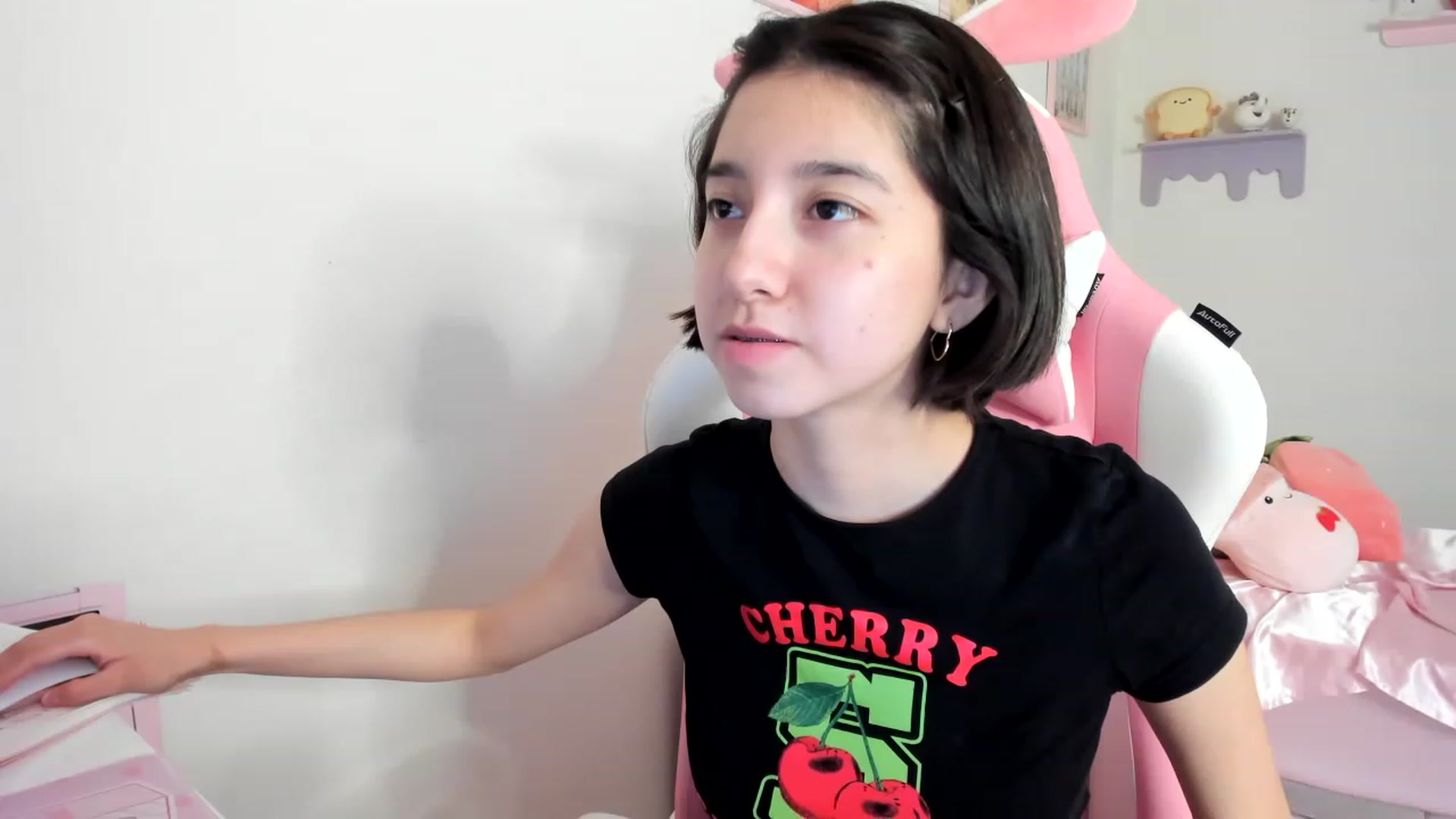 Cherrycute666 video thumbnail