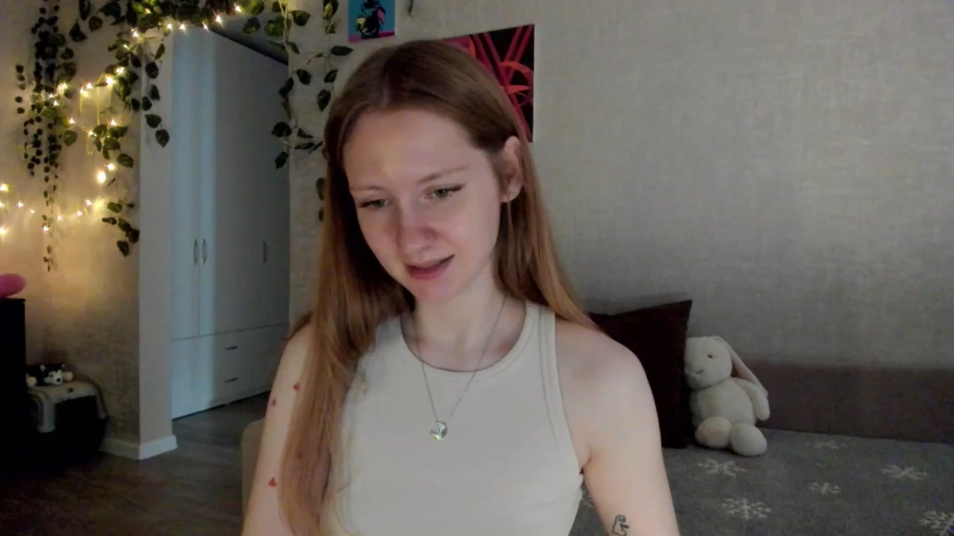 mnialice video thumbnail