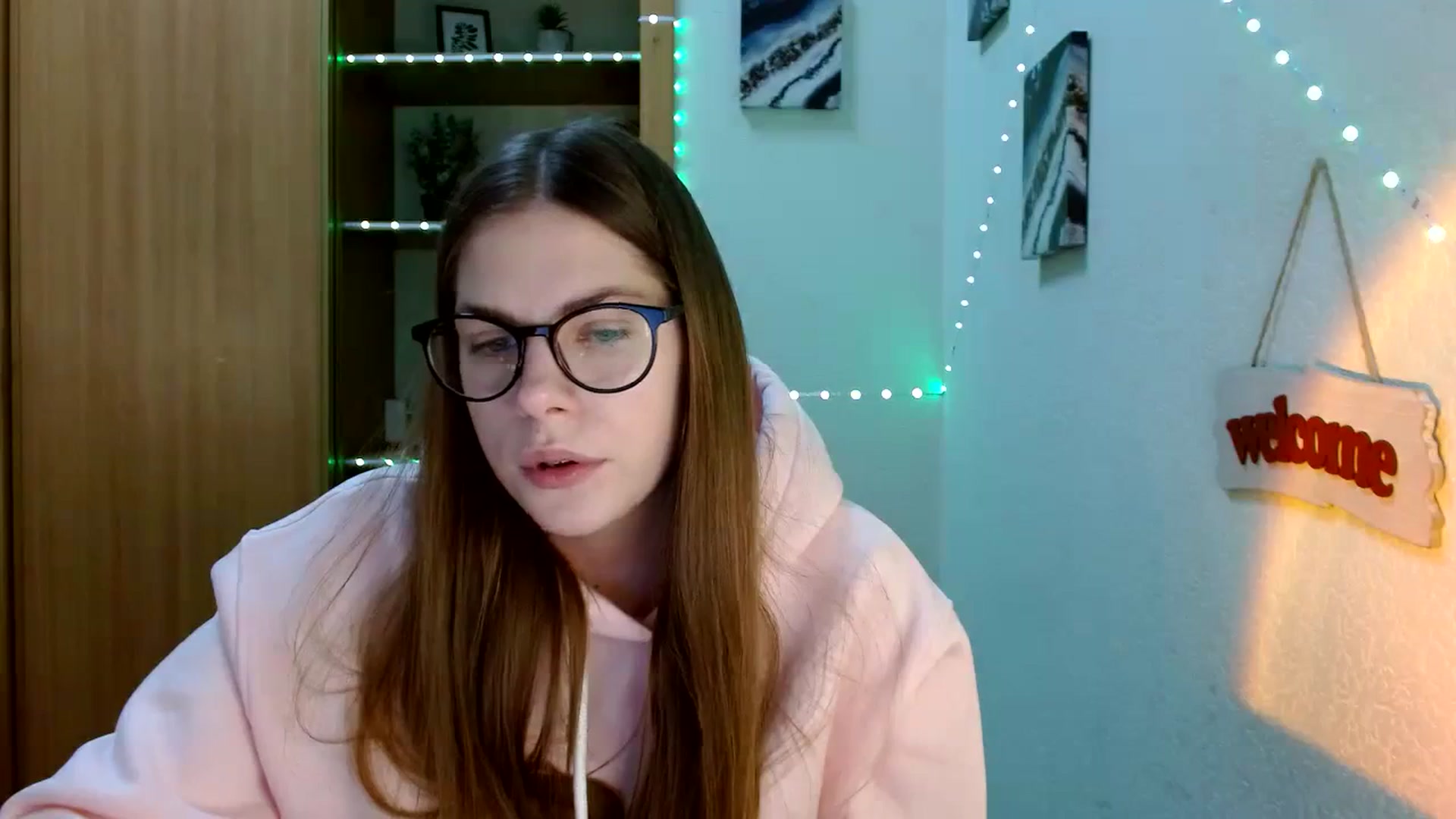 Ur_Jenny video thumbnail