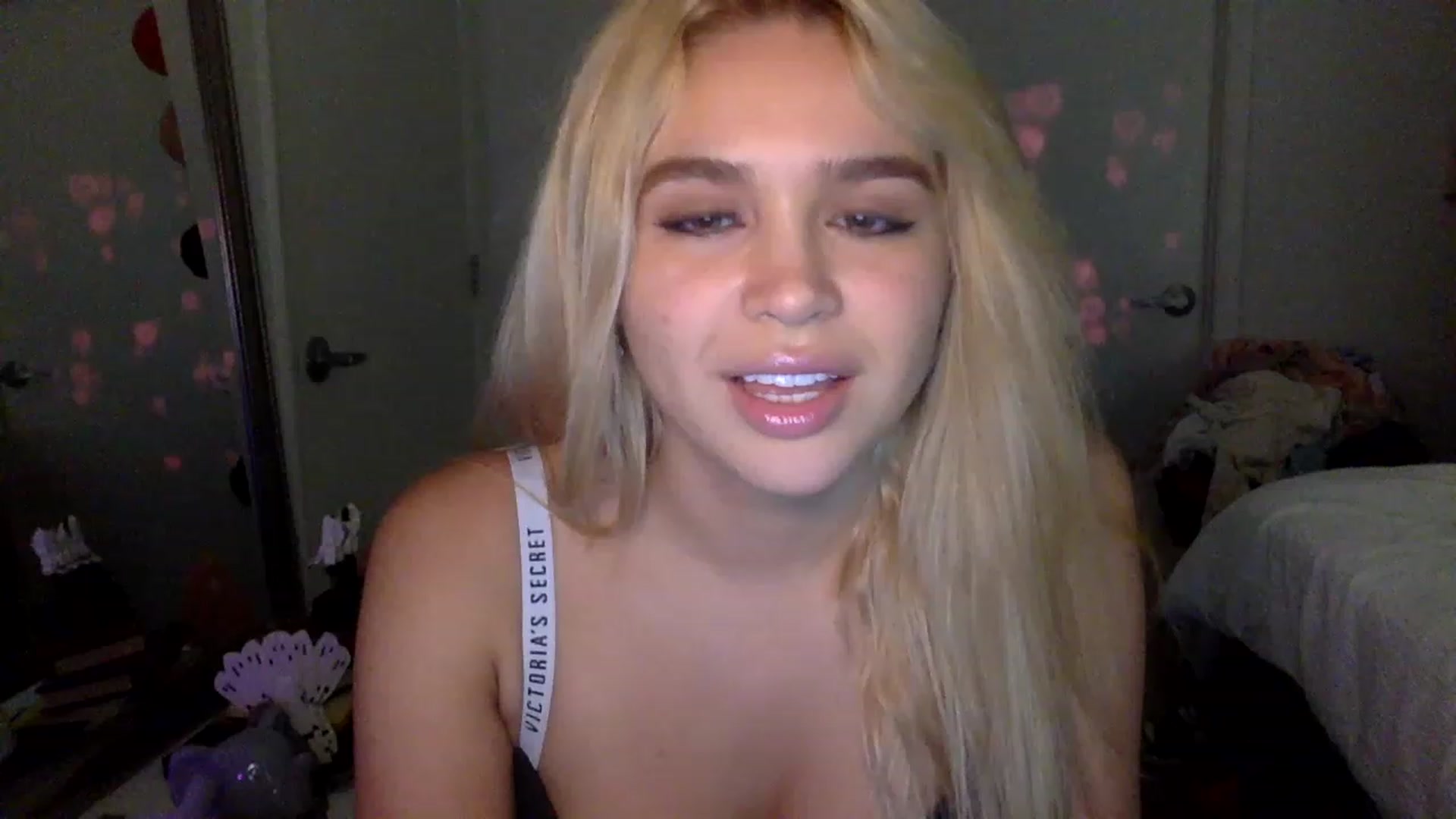 sincerelypeny video thumbnail