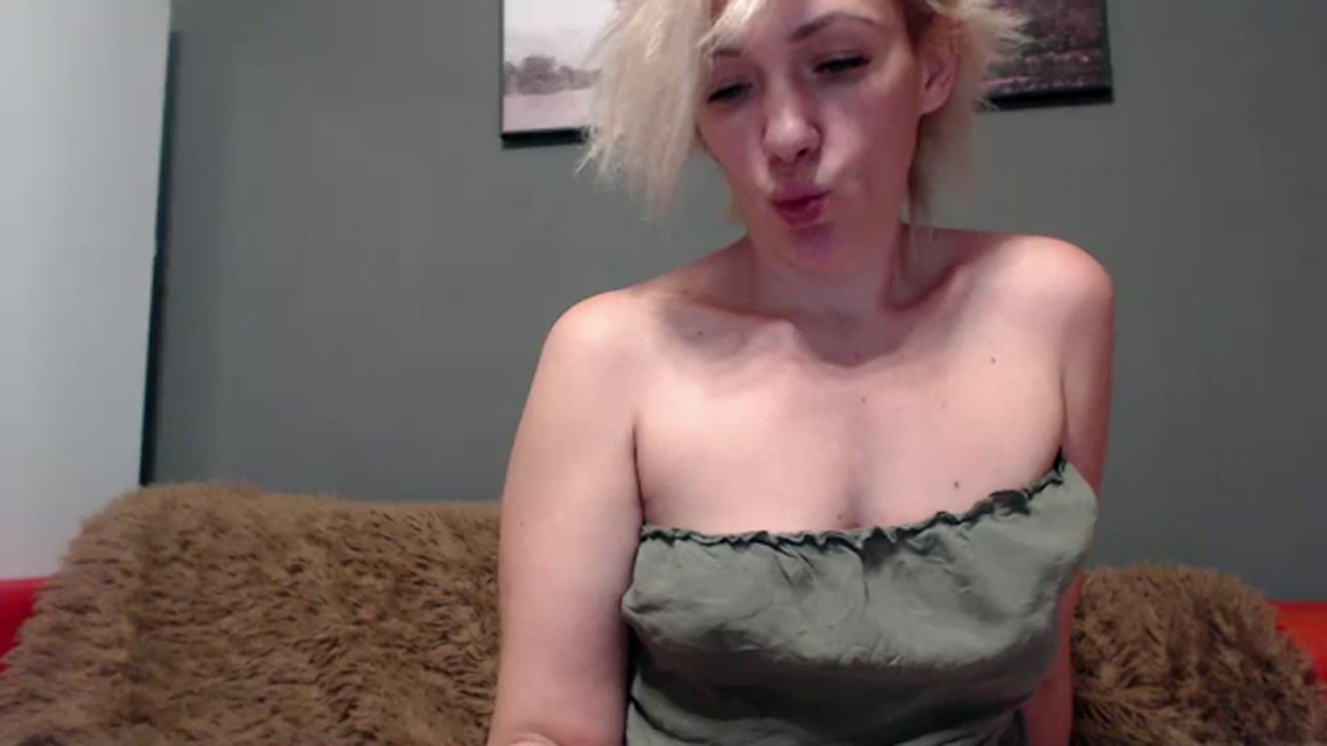 VivienShyBo video thumbnail