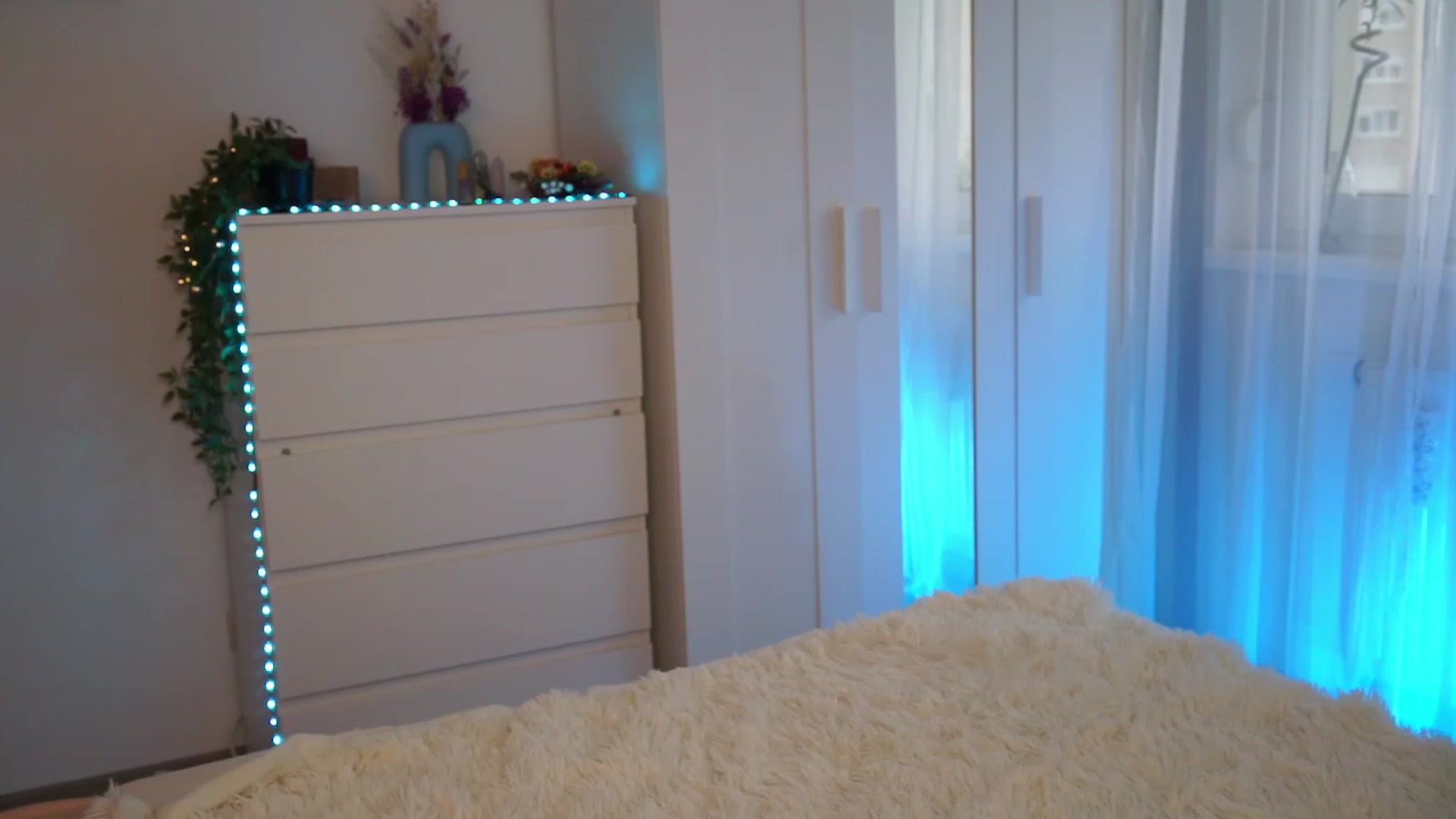 lucynutty video thumbnail