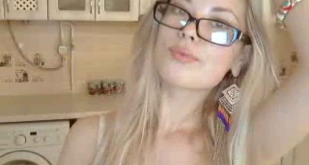 MissDelicia video thumbnail