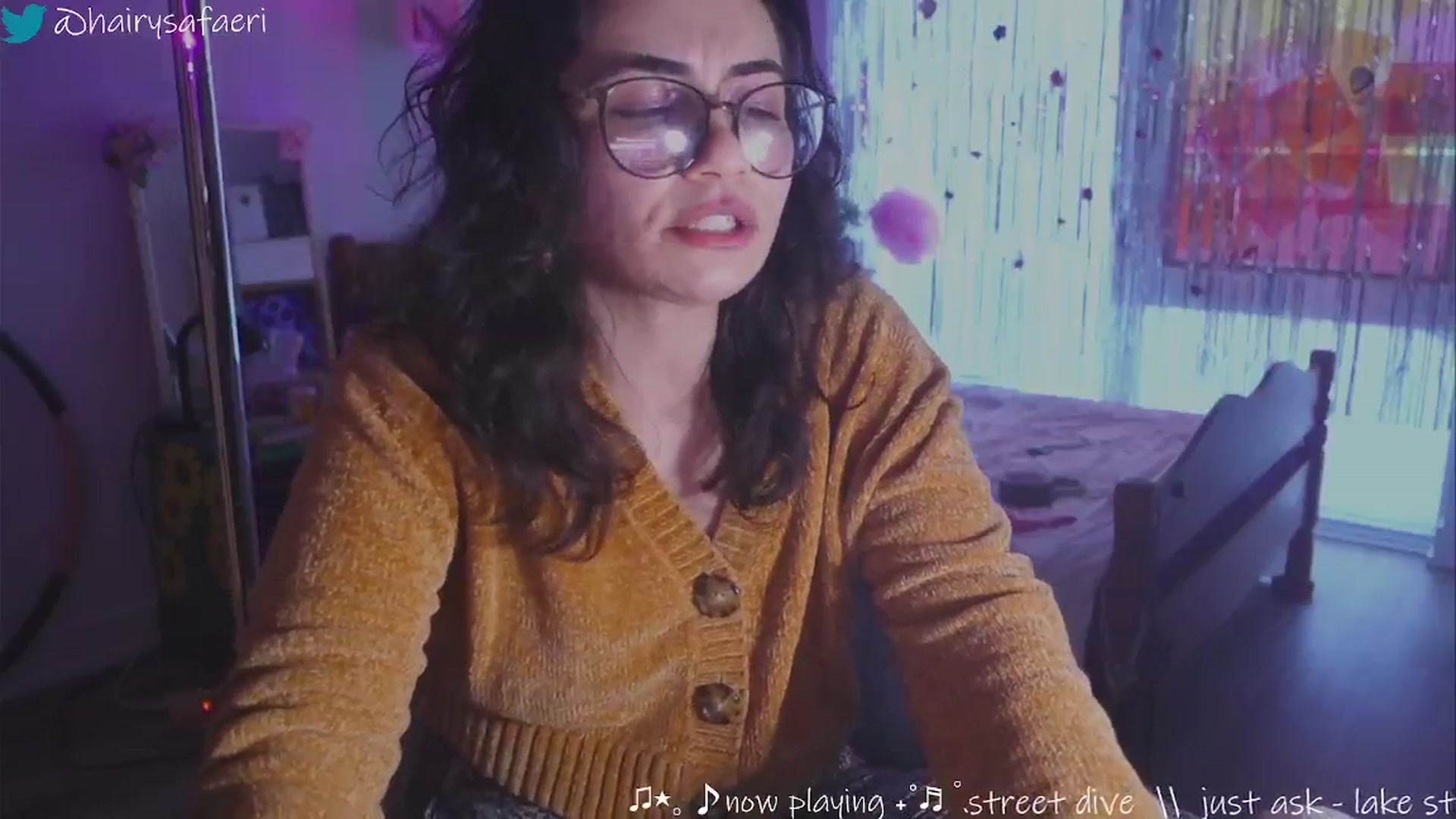 HairySafaeri video thumbnail