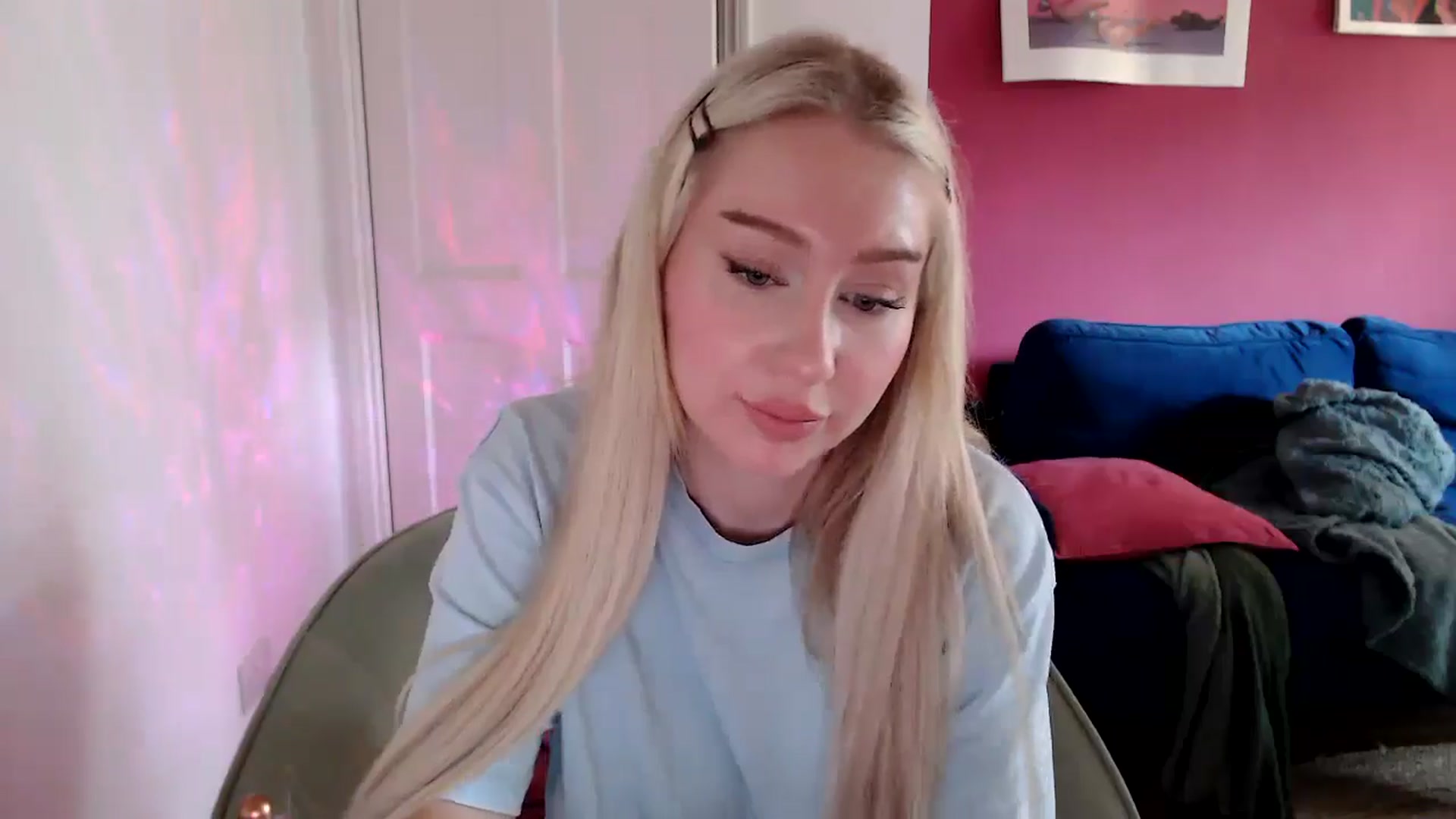 PetiteAvax video thumbnail