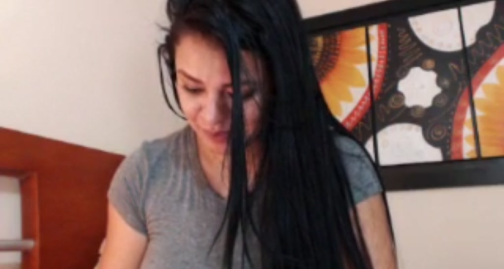 latinabigtits video thumbnail