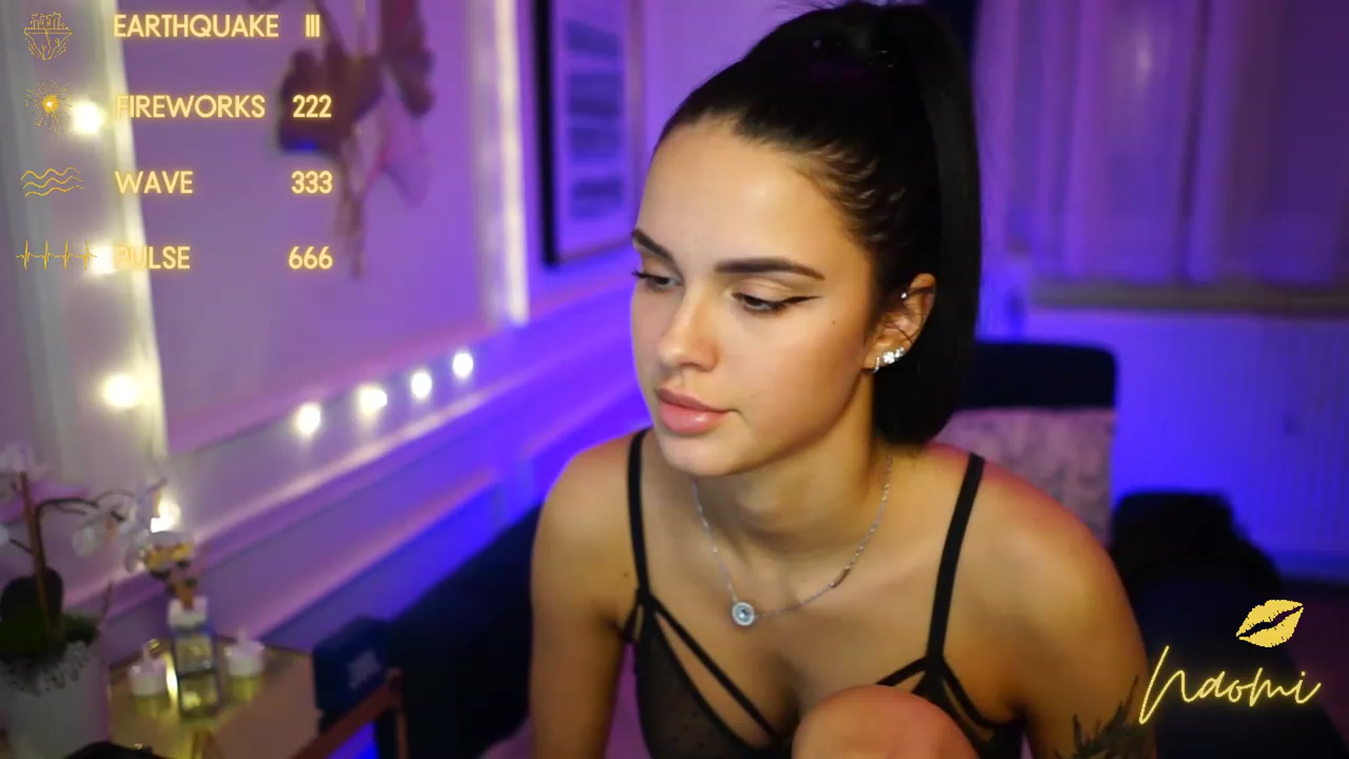 cinnabellee video thumbnail