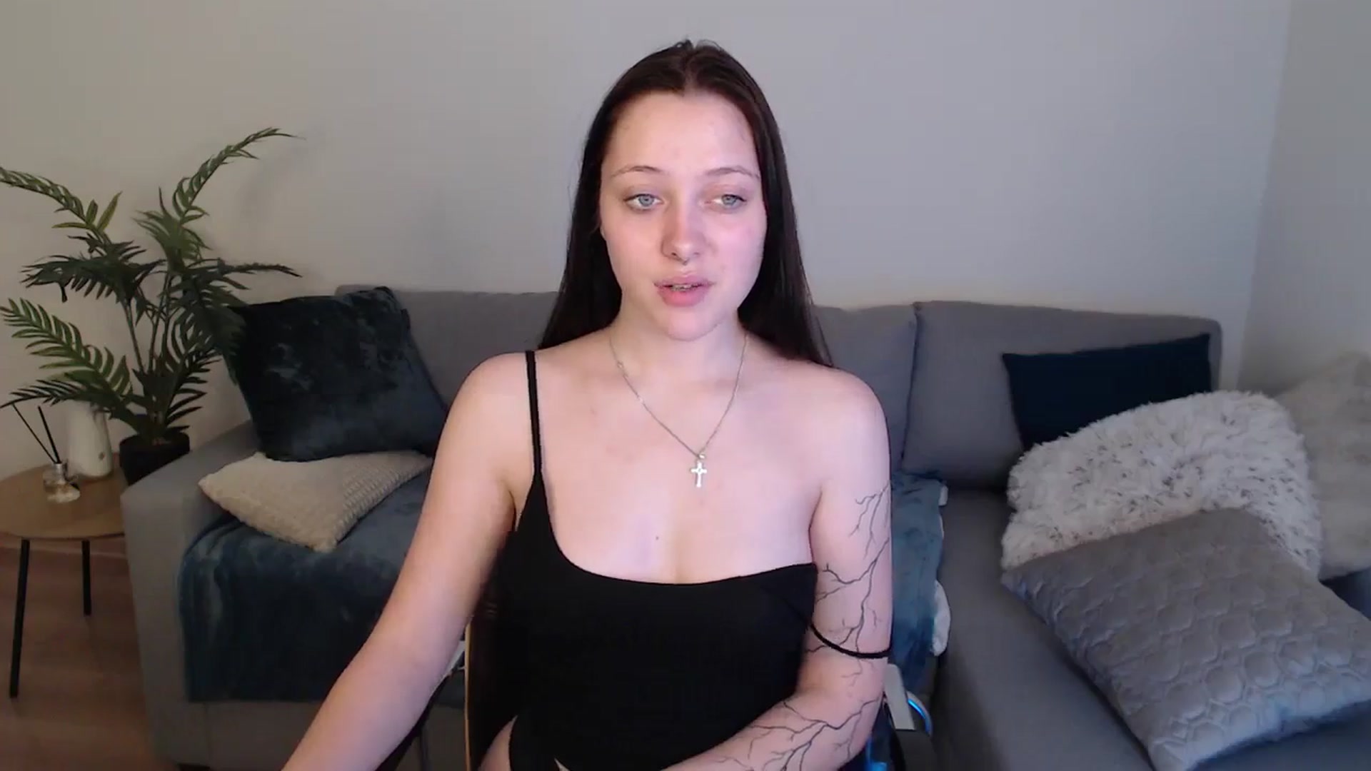 SerenaSantos video thumbnail
