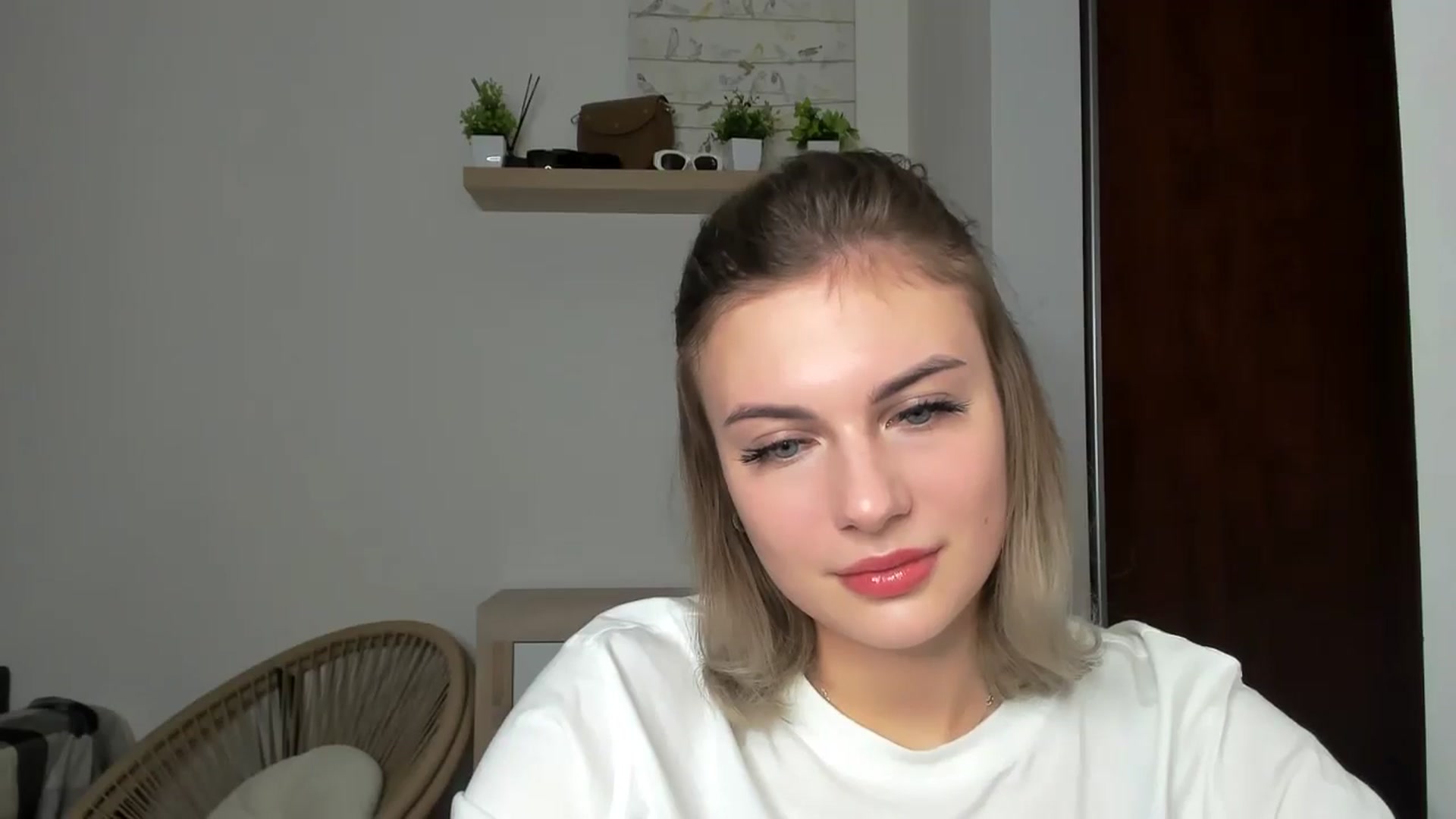 EarlyyBird video thumbnail