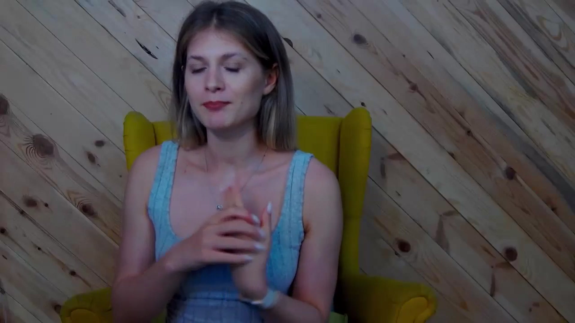 LeslieKat video thumbnail