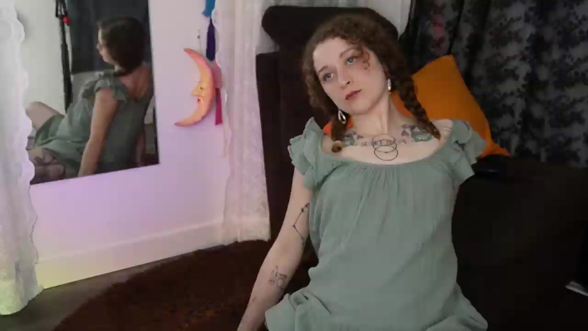peachyqueen video thumbnail