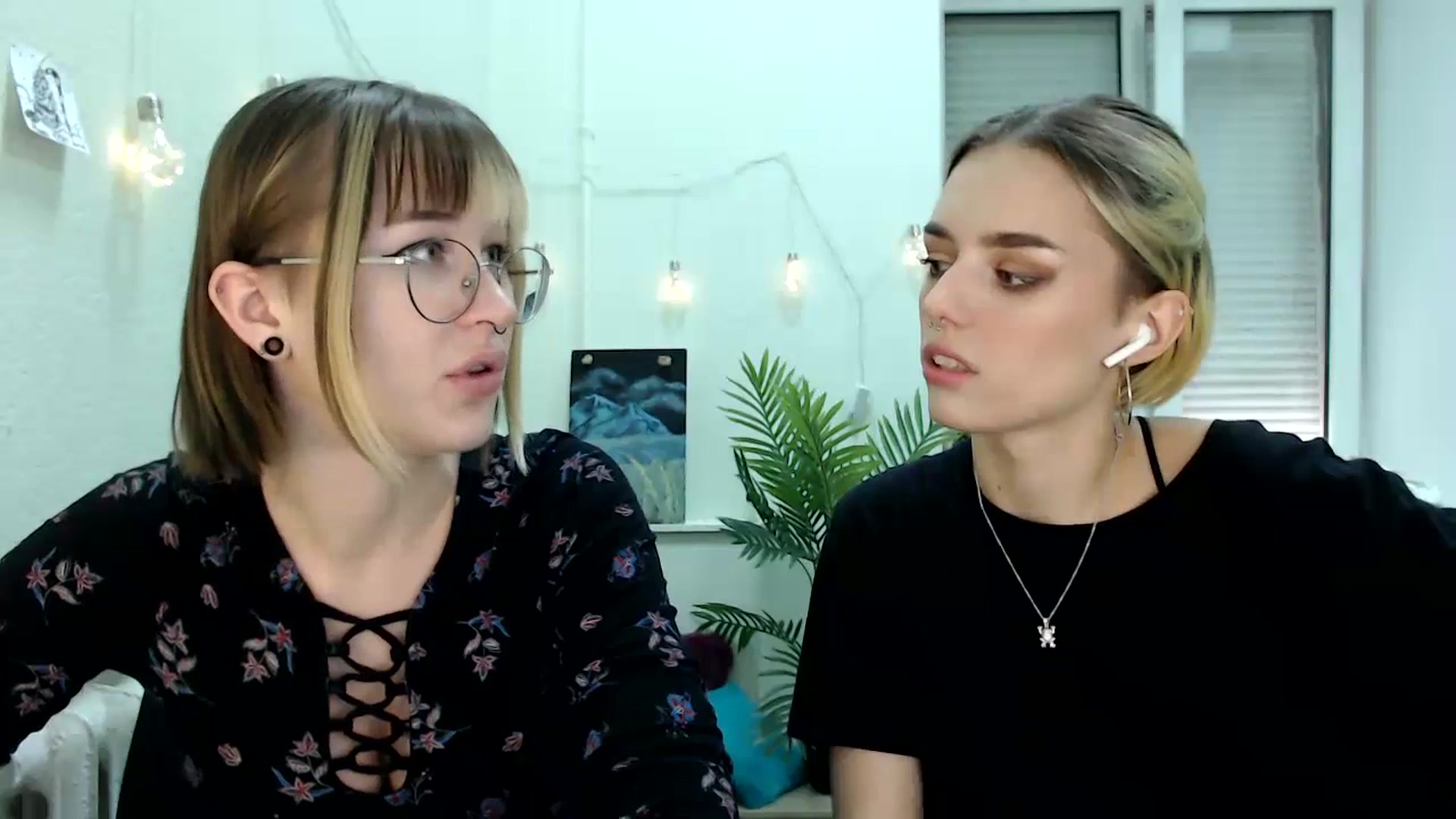 Spicy_X video thumbnail