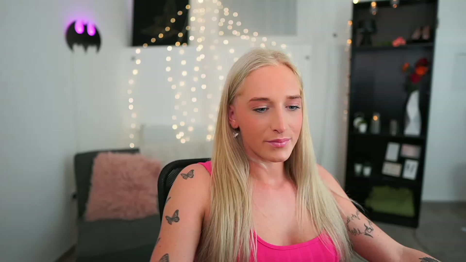 NicoletteShea video thumbnail