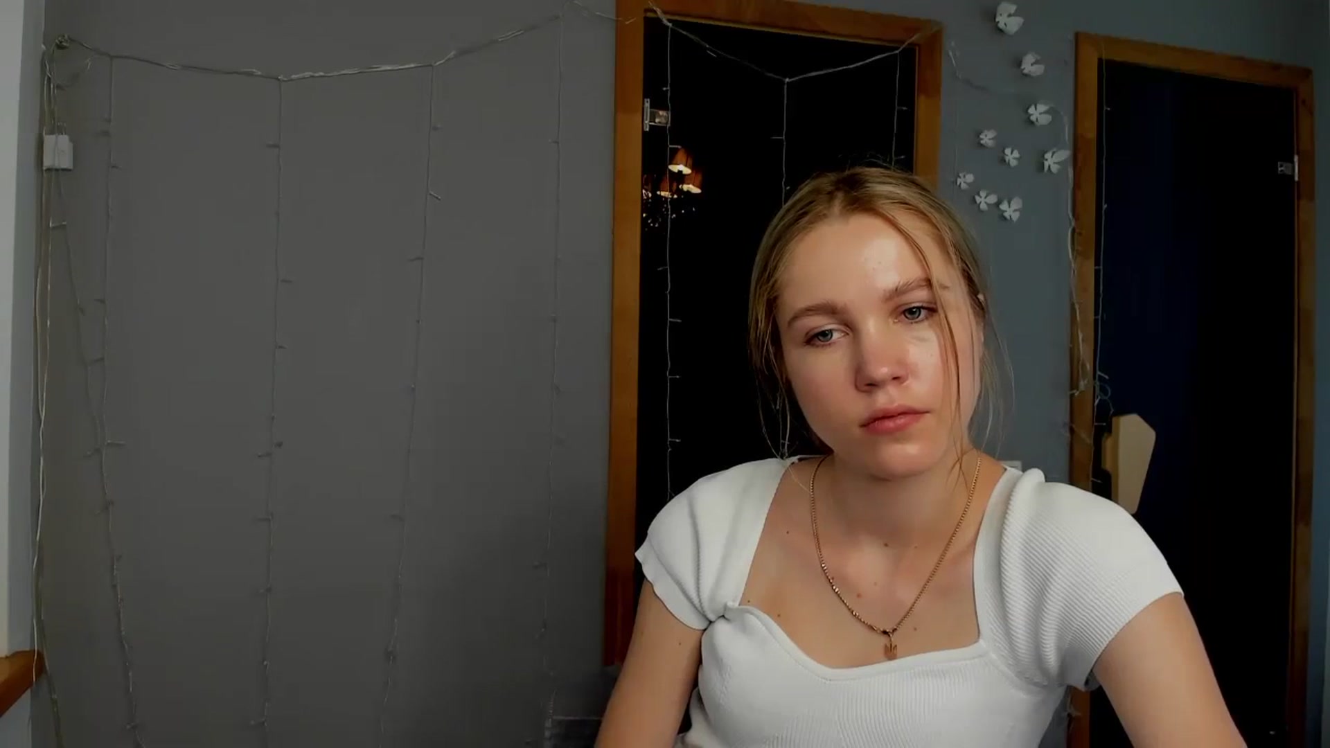 Kate_Lewiss video thumbnail