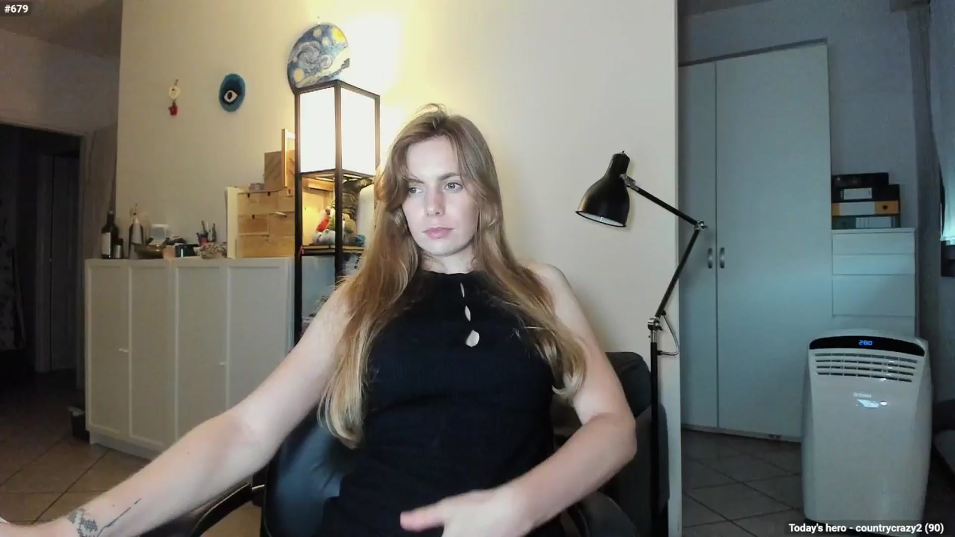 Personage video thumbnail