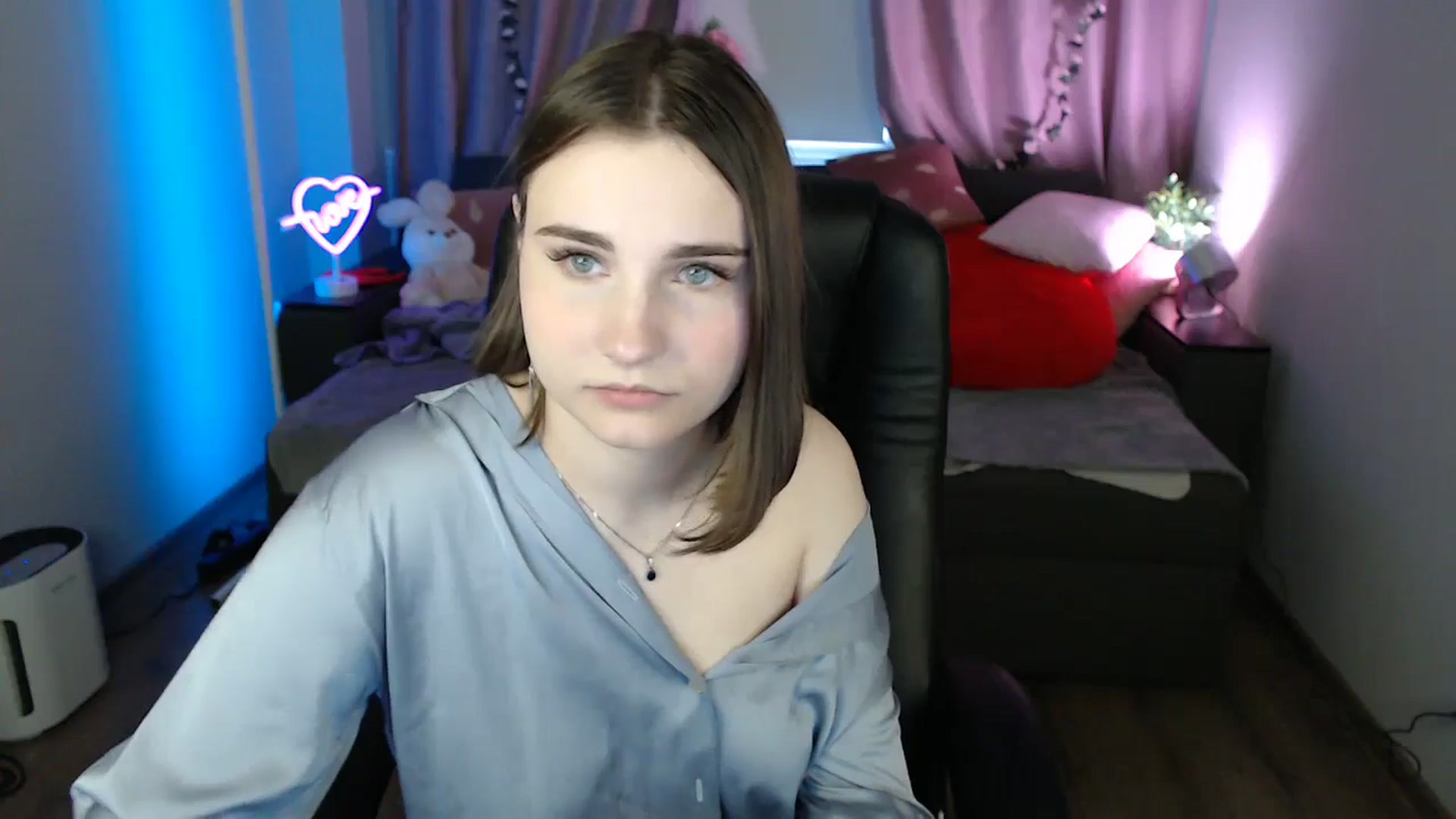 LaneyGrey video thumbnail